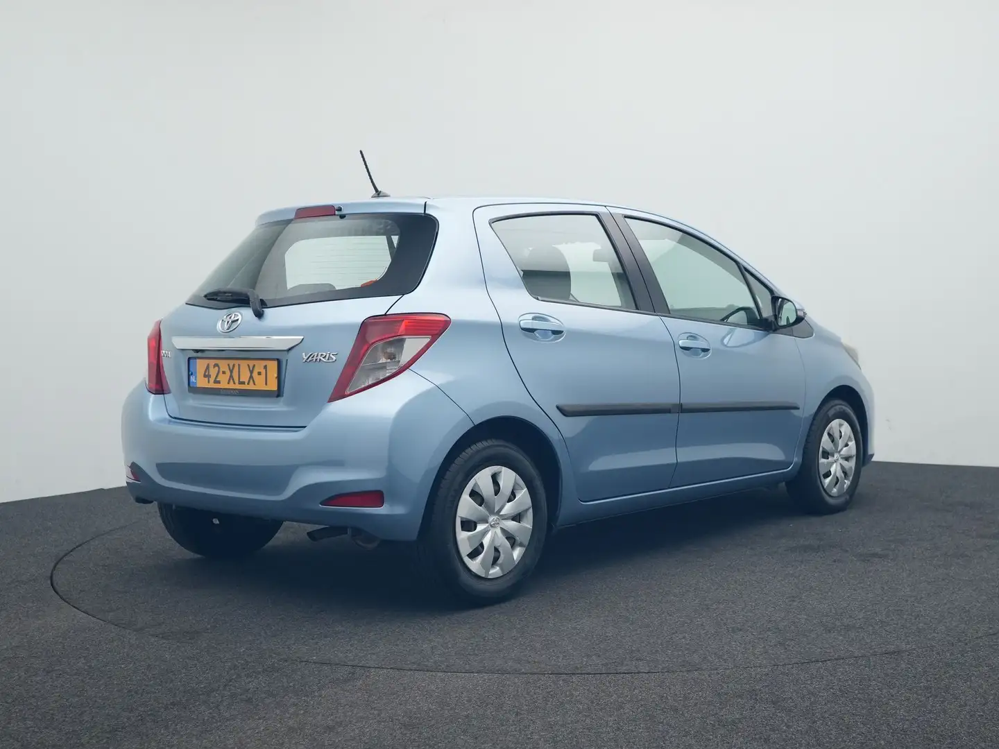 Toyota Yaris 1.0 VVT-i Aspiration | Parkeercamera | Bleu - 2