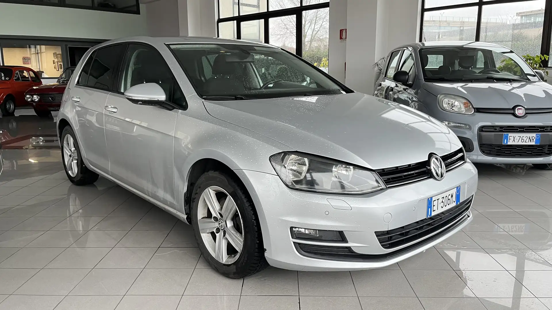 Volkswagen Golf Golf 5p 1.6 tdi Comfortline Ok NeoPatentati Argento - 1