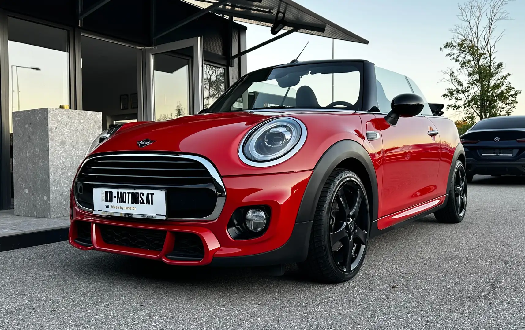 MINI Cooper John Cooper Works Cabrio Aut. Orange - 1