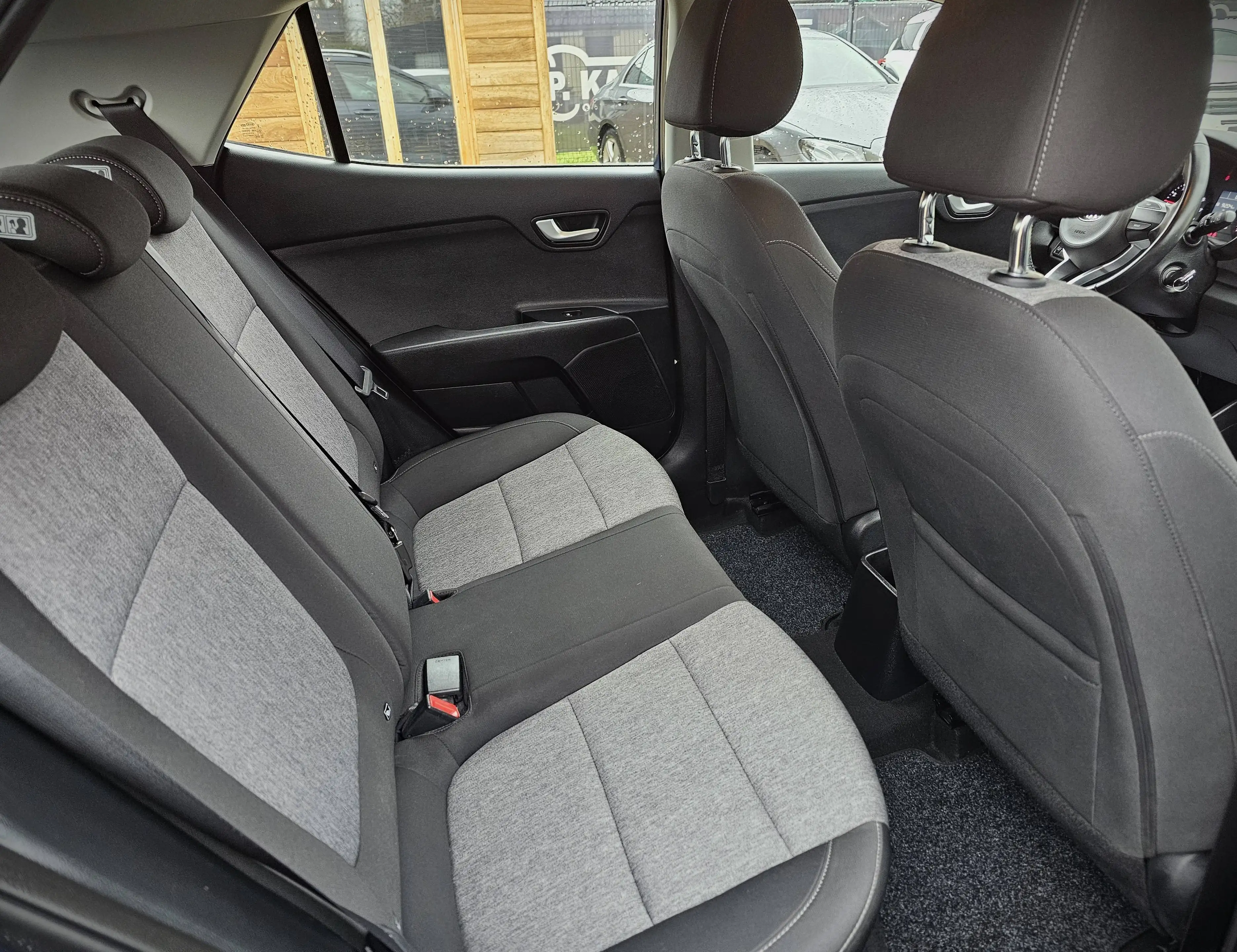 Kia Stonic 1.0 T Navi Edition ISG — photo 10