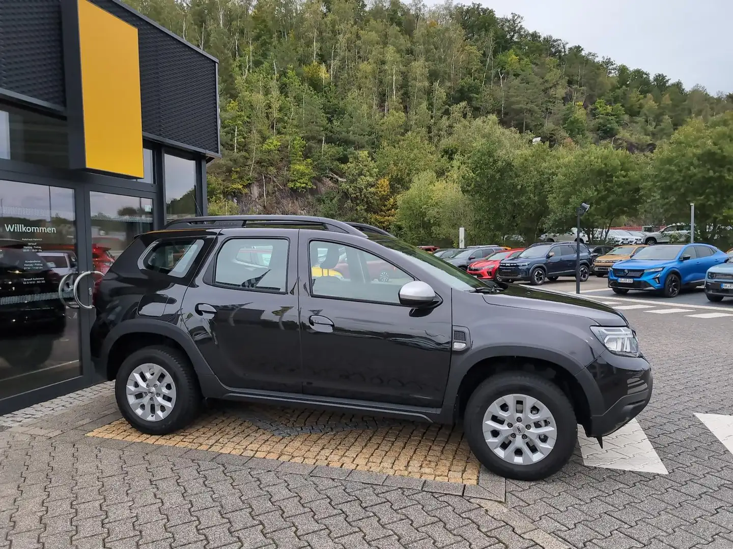 Renault Duster Expression LPG Navi PDC Kamera AHK Sitzheizung Noir - 2