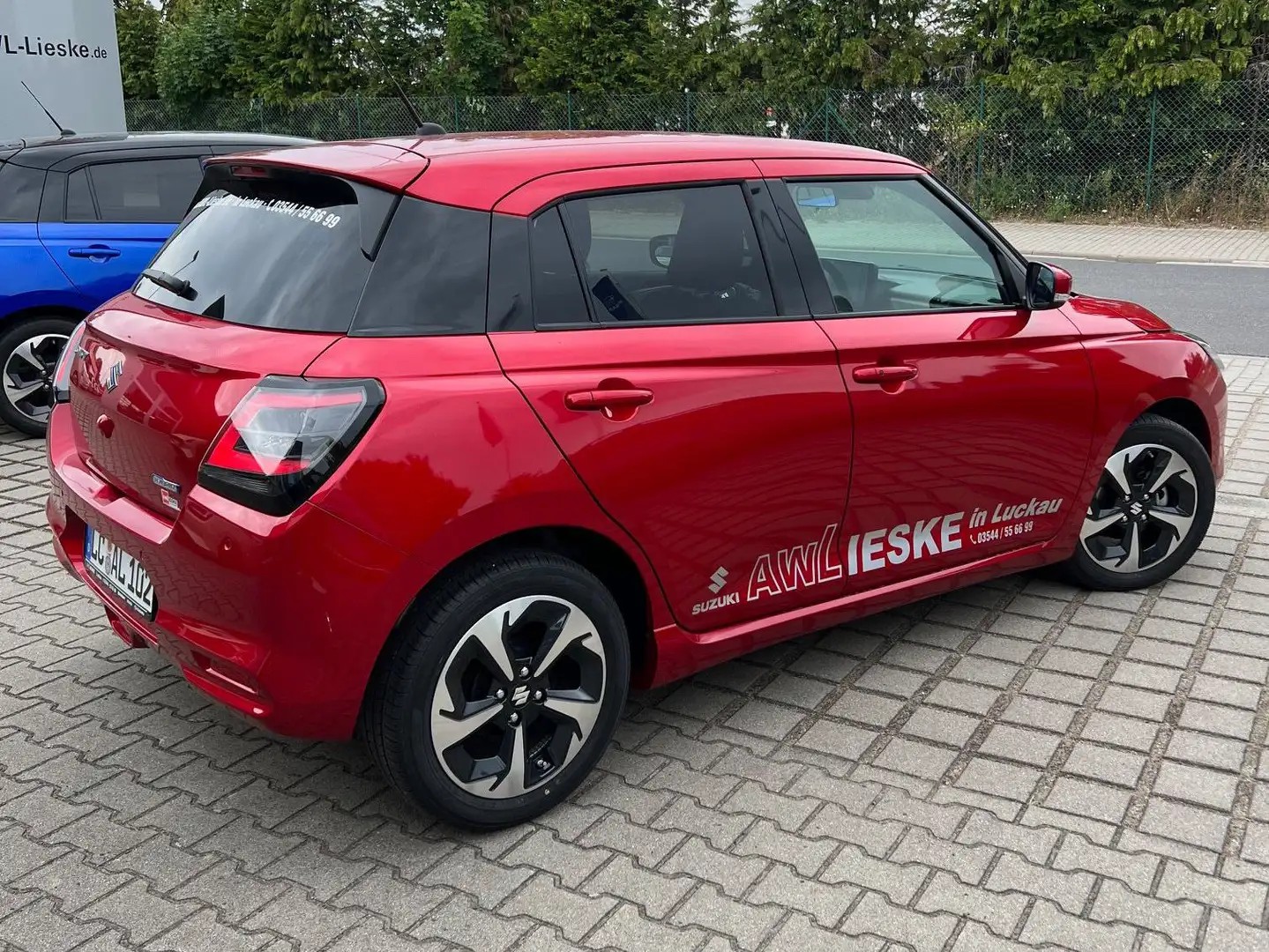 Suzuki Swift 1.2 Hybrid CVT Automatik  Comfort+ Rot - 2