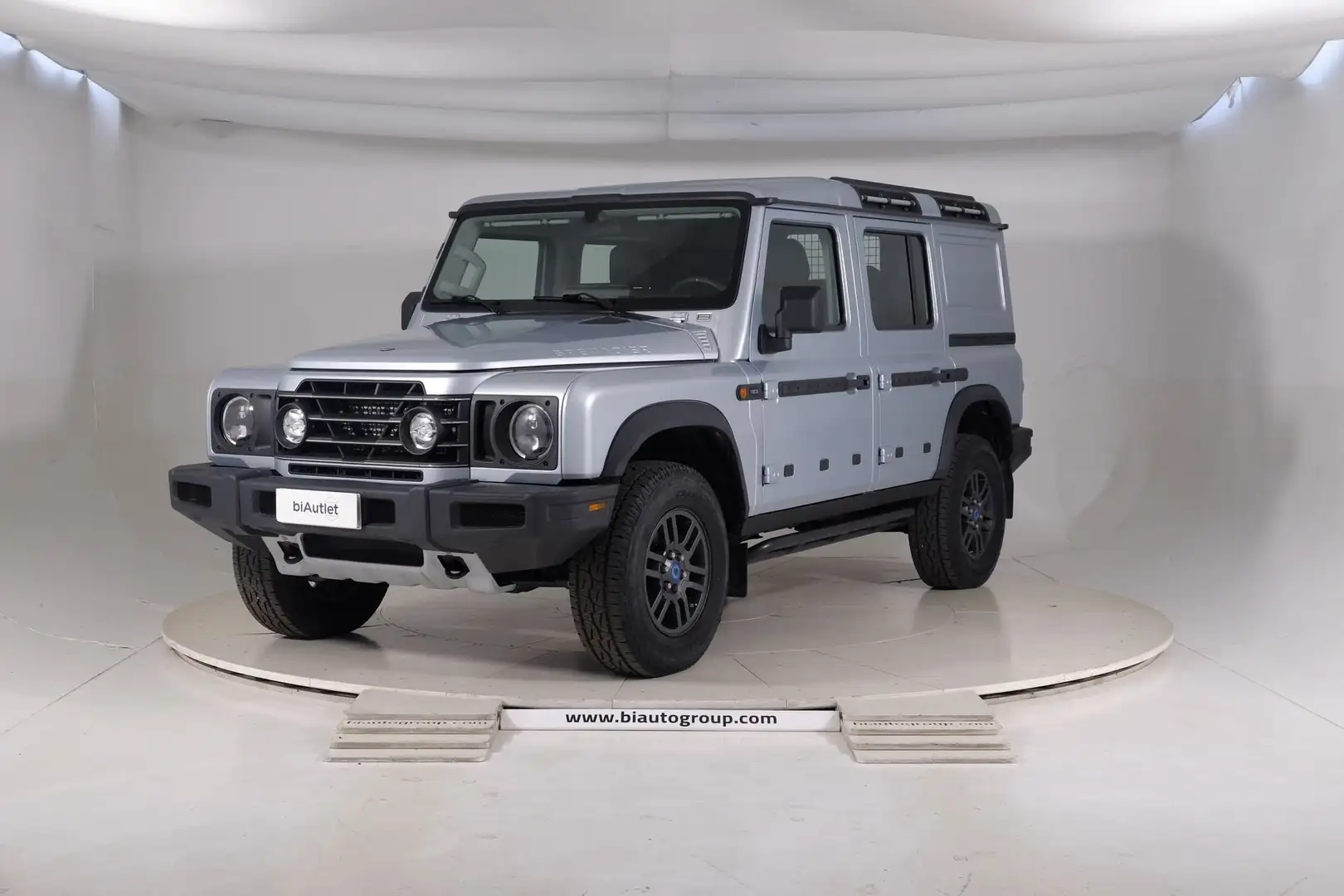 Ineos Grenadier 3.0 Twin-Turbo Diesel Utility Wagon 5 posti N1 Argento - 1