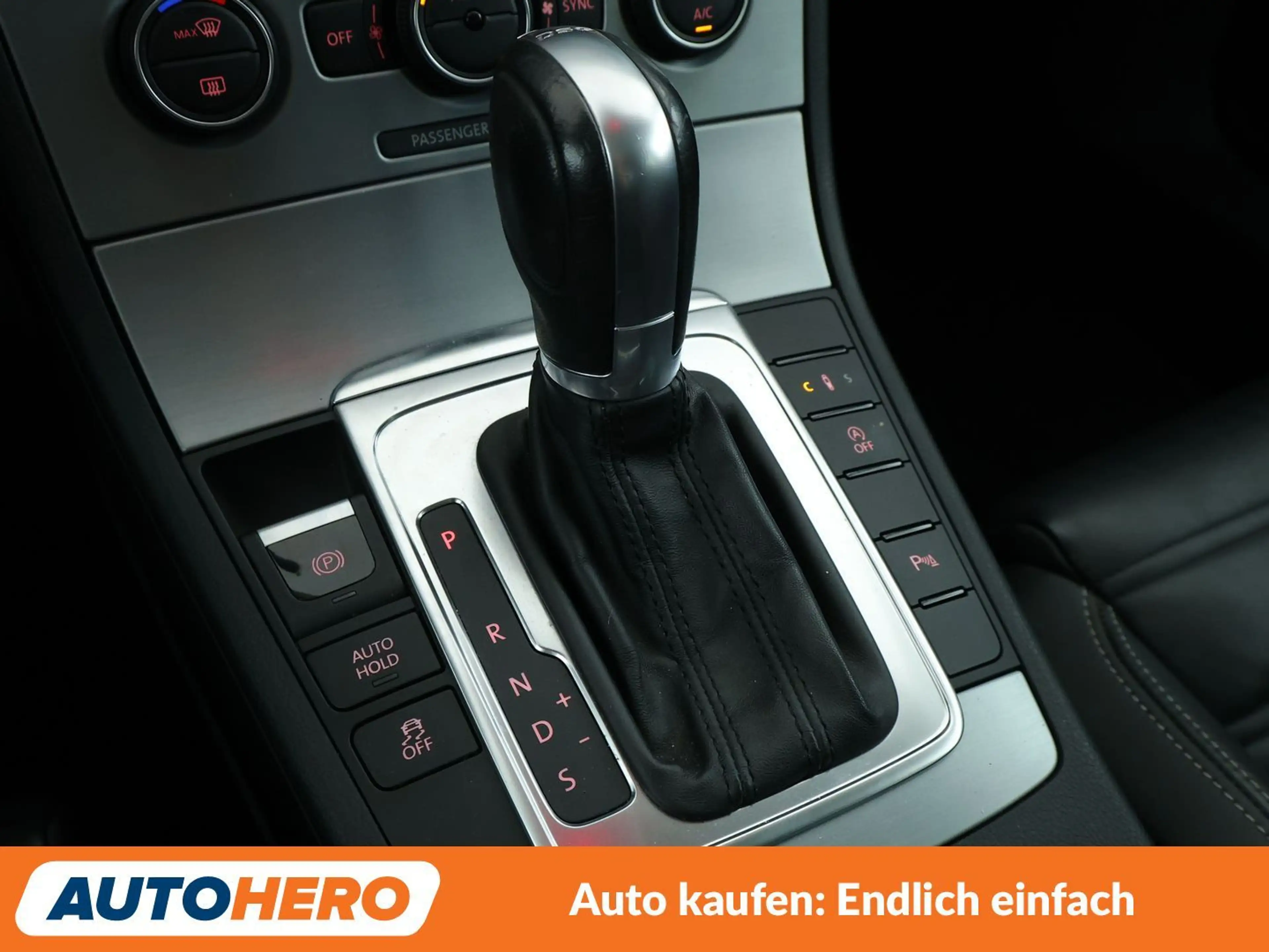 Volkswagen CC 2.0 TDI BlueMotion Tech Aut*NAVI*XENON*TEMPO*PDC* — photo 25