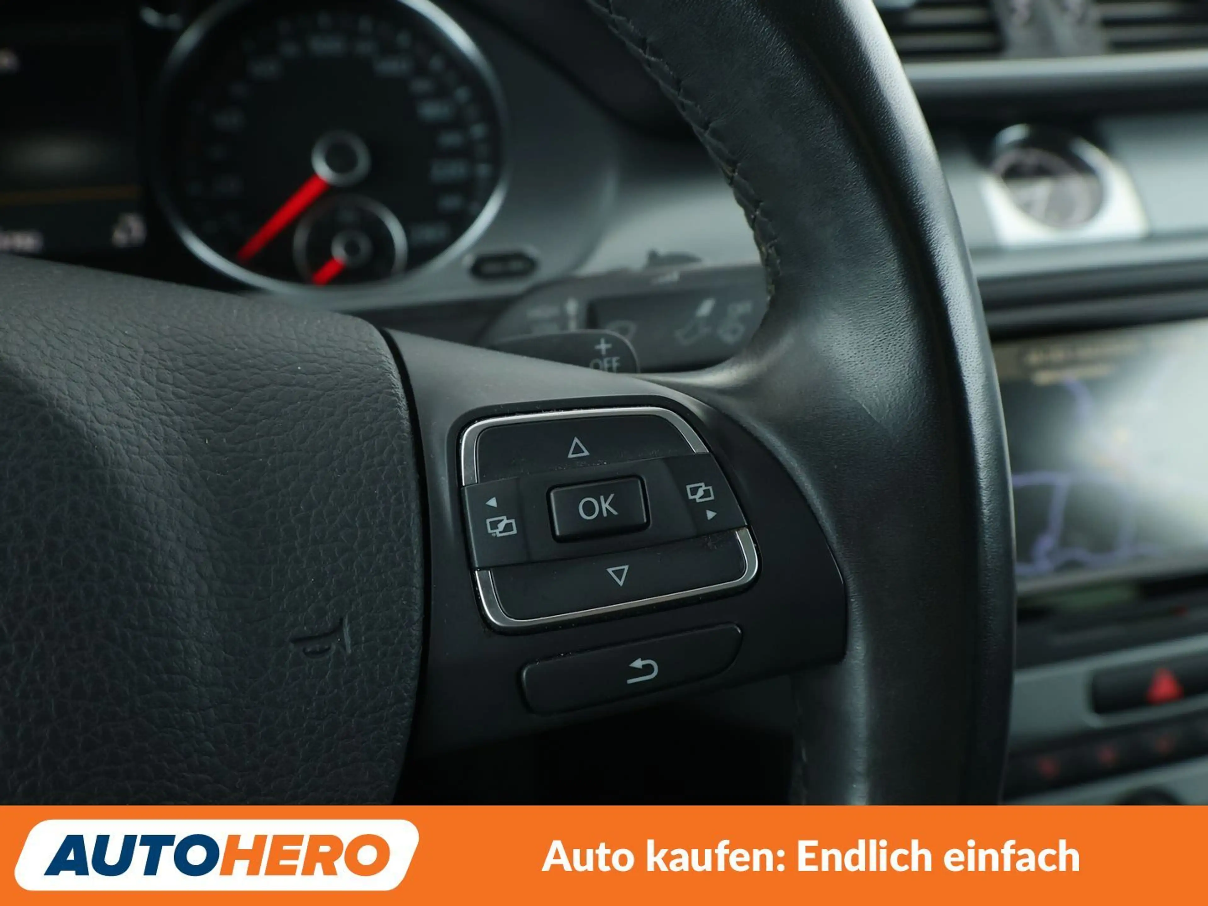 Volkswagen CC 2.0 TDI BlueMotion Tech Aut*NAVI*XENON*TEMPO*PDC* — photo 26