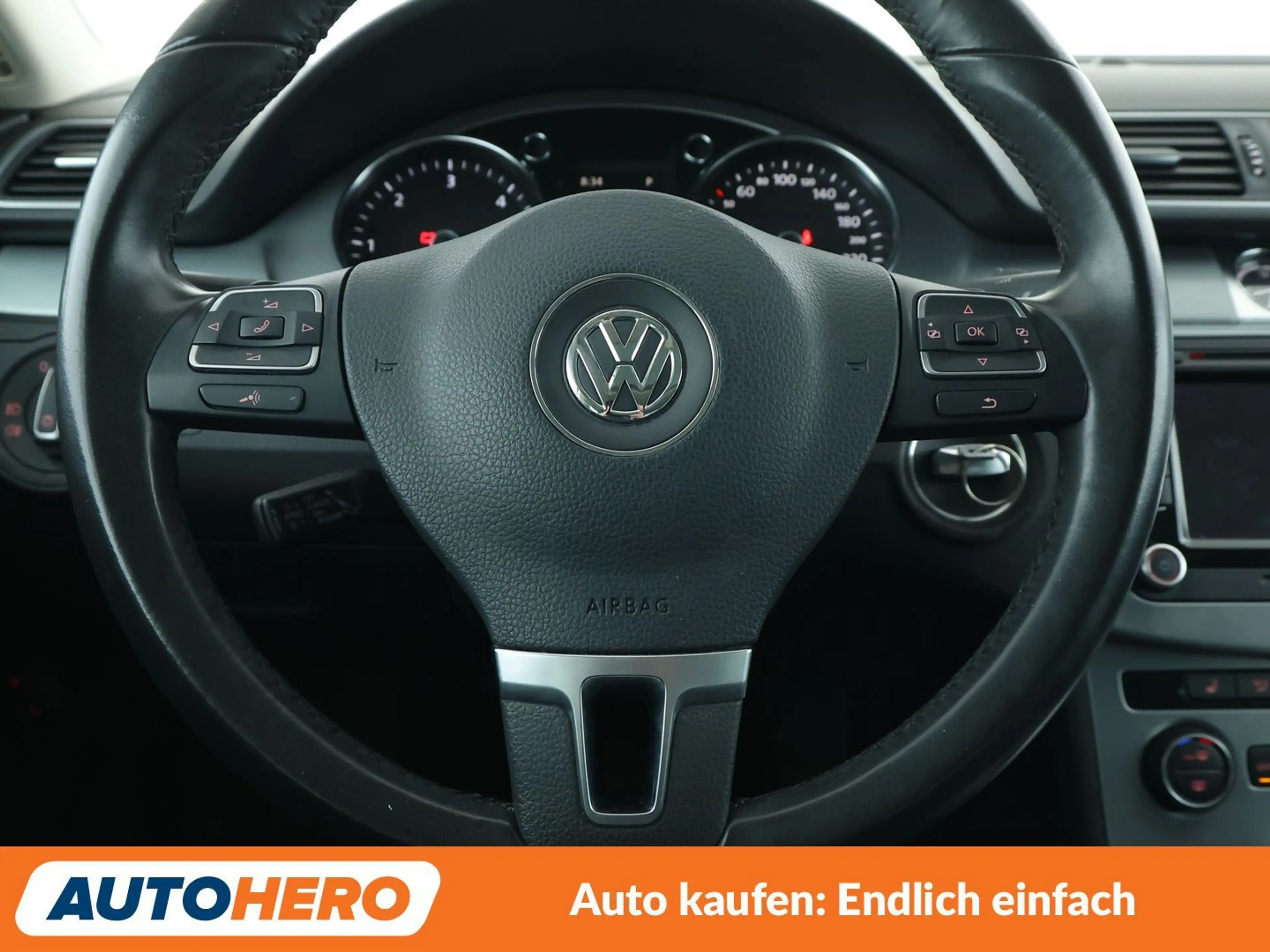 Volkswagen CC 2.0 TDI BlueMotion Tech Aut*NAVI*XENON*TEMPO*PDC* — photo 19