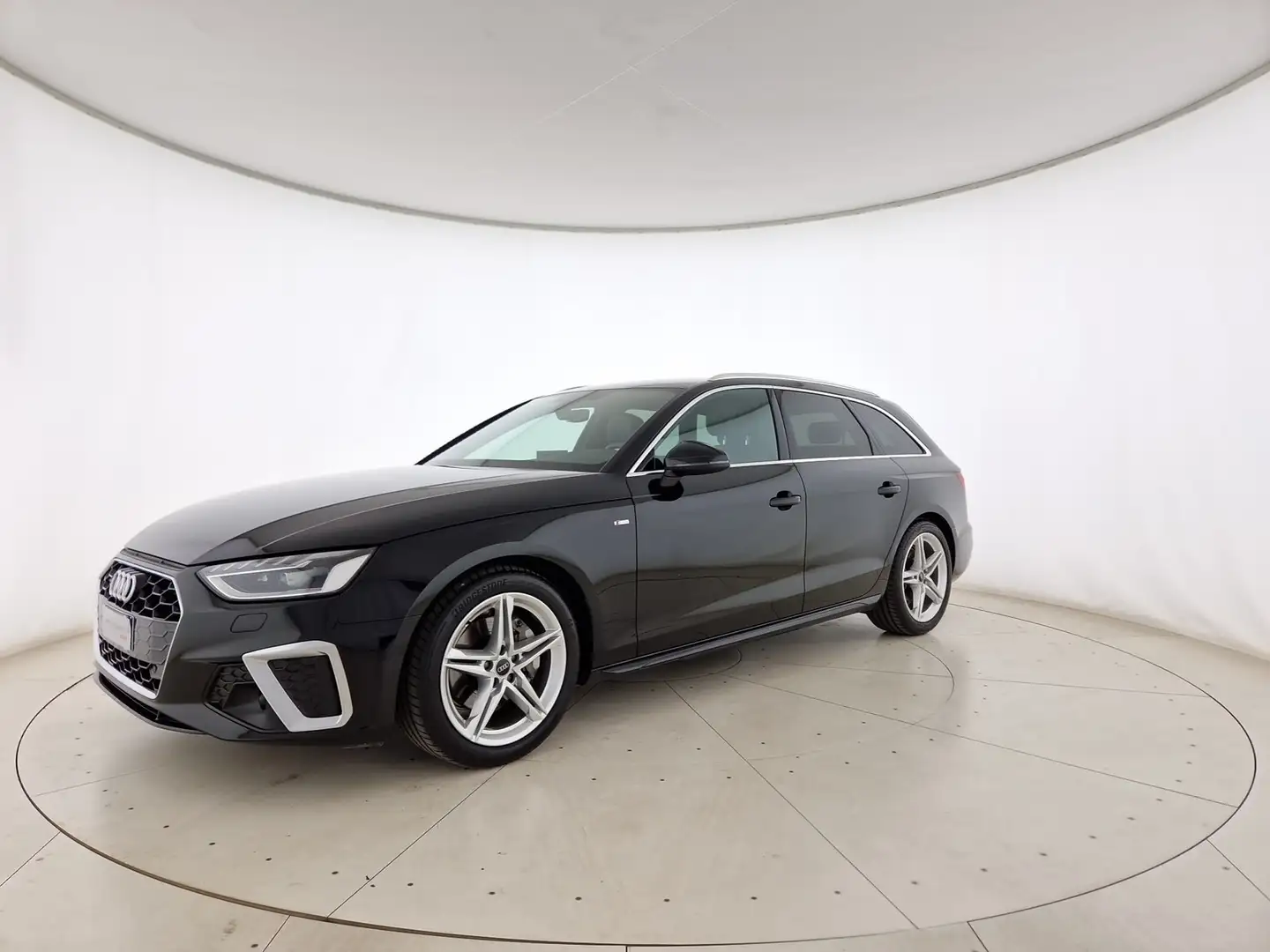 Audi A4 avant 40 2.0 tdi mhev s line edition quattro 204cv Schwarz - 1