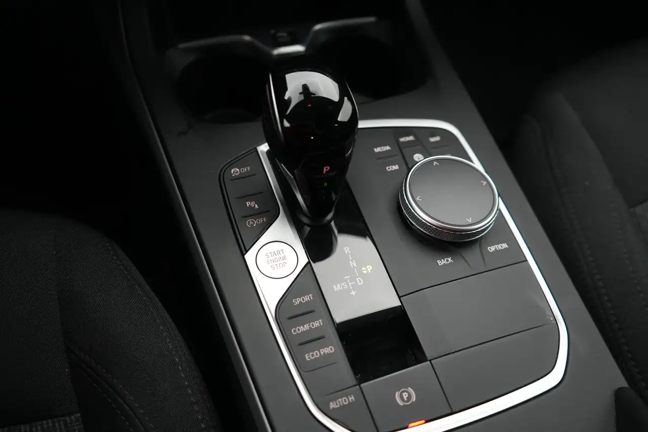 BMW 116 1 116iA Business+ LED GPS PDC Carplay BLIS Verw. Z, миниатюра 16
