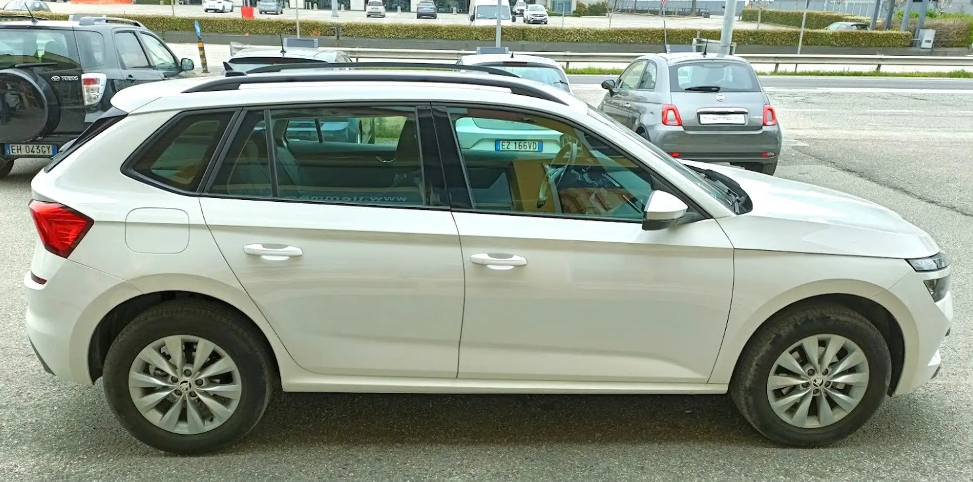 Skoda Kamiq Kamiq 1.0 g-tec Ambition 90cv Bianco - 2