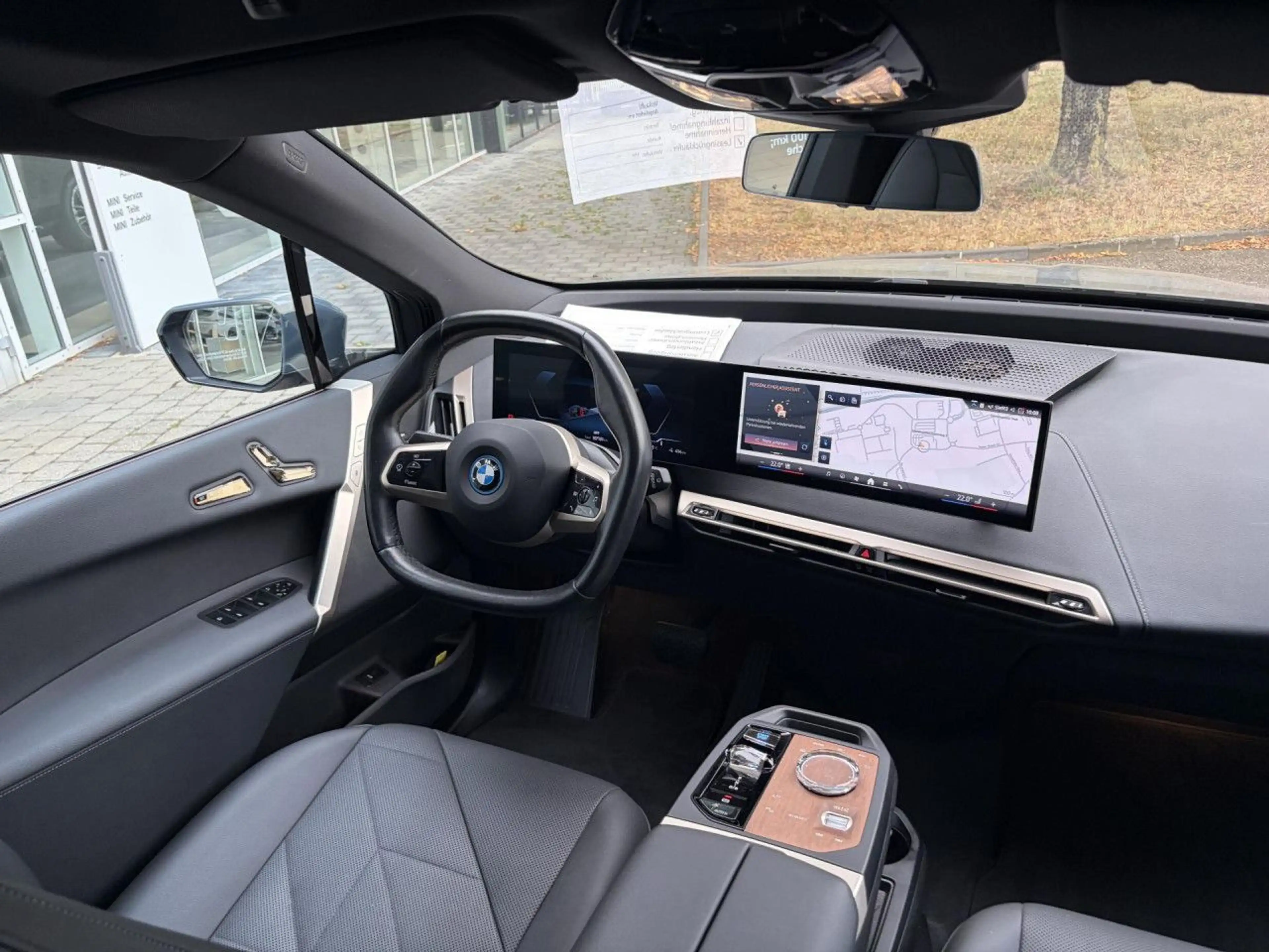 BMW iX x50 Sport Sky HUD ACC SuView H/K.Lenkradh.22" — photo 14