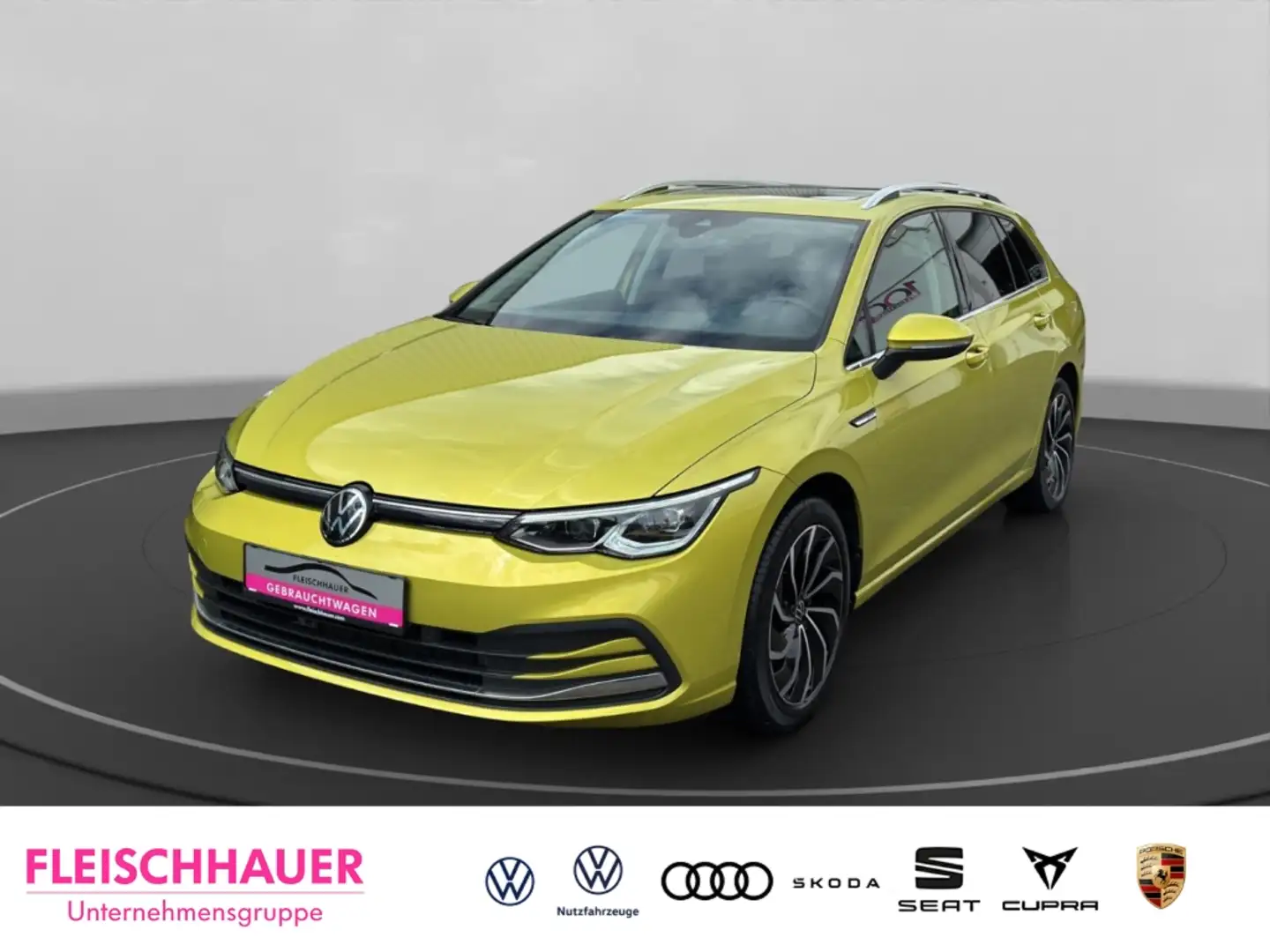 Volkswagen Golf 1,5eTSI VIII Style Navi,Matrix,AHK,CarPlay Gelb - 1