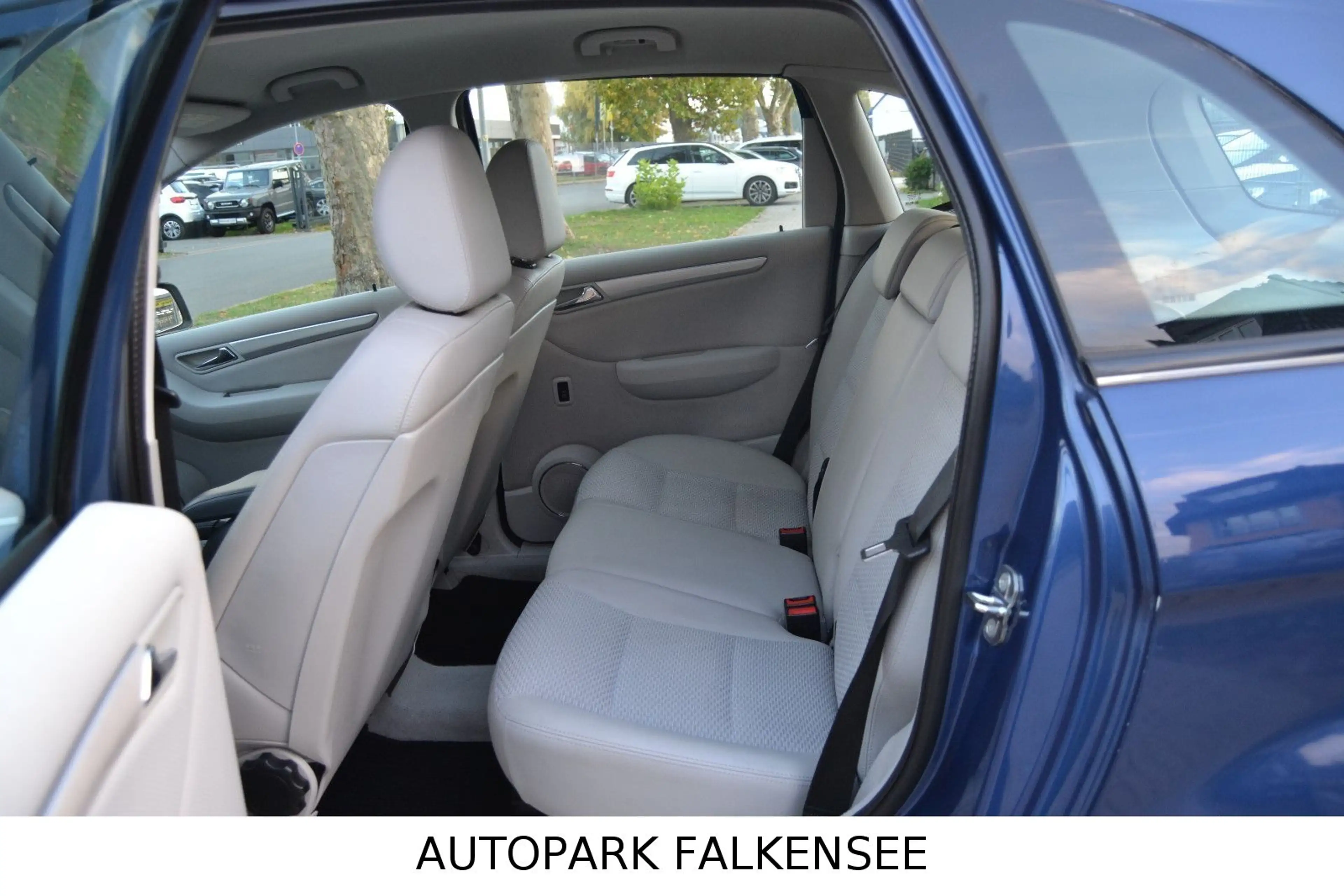 Mercedes-Benz B 200 B200 W245 FACELIFT+SAUBER+TÜV NEU+AUTOMATIK+PDC — photo 4