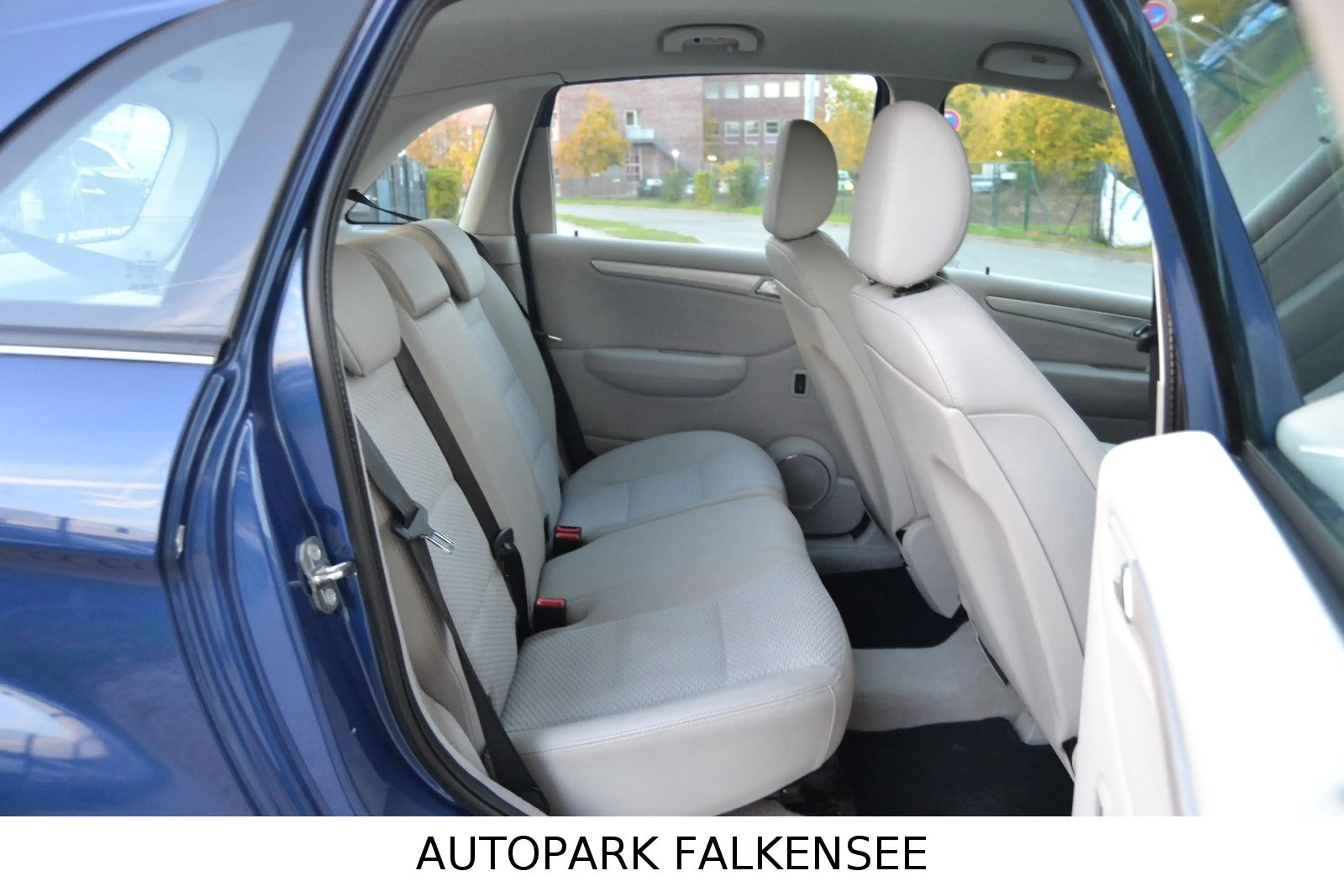 Mercedes-Benz B 200 B200 W245 FACELIFT+SAUBER+TÜV NEU+AUTOMATIK+PDC — photo 12