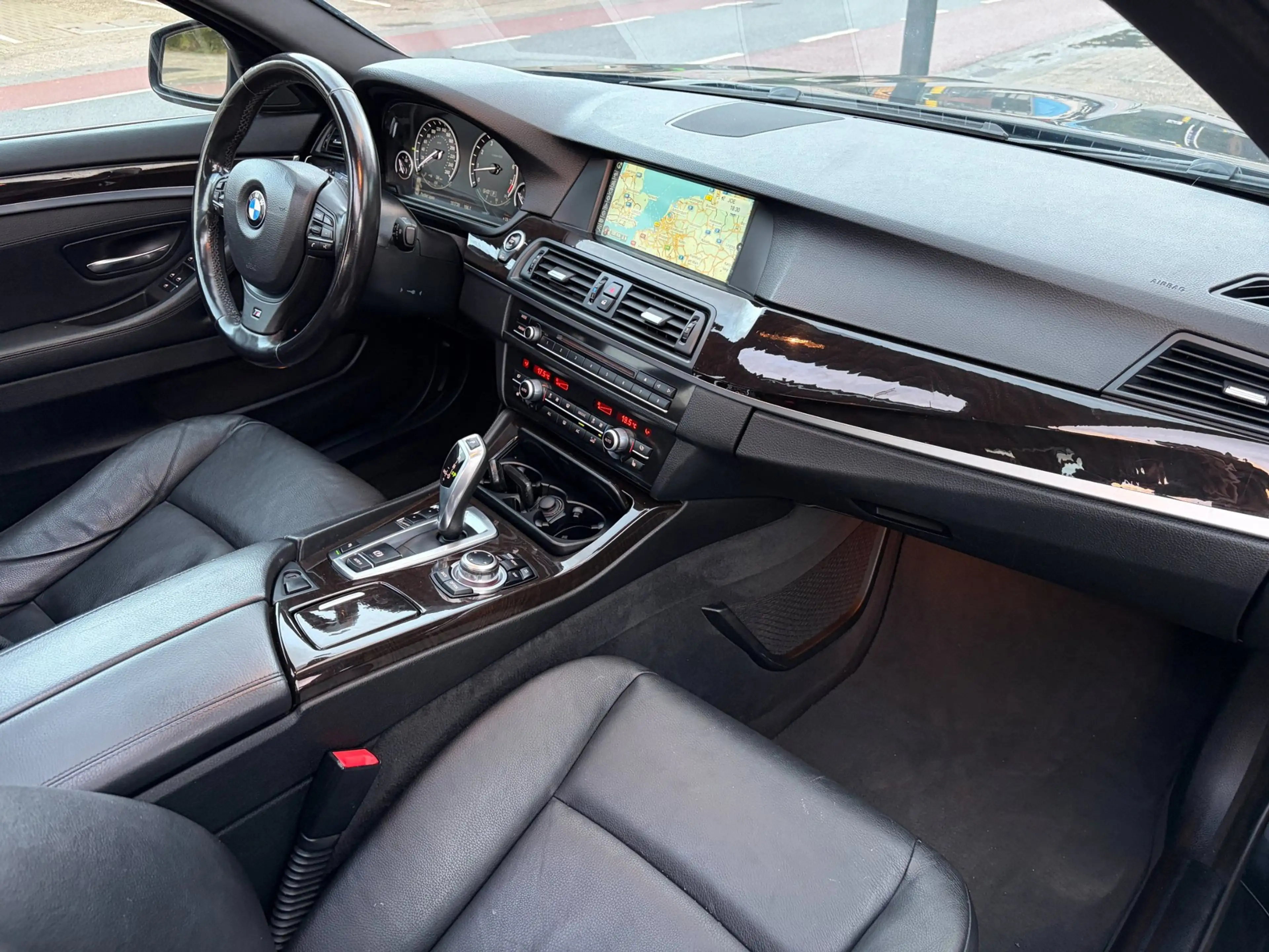 BMW 535 5-serie 535i High Executive / M-Pakket / Leder / S — photo 13