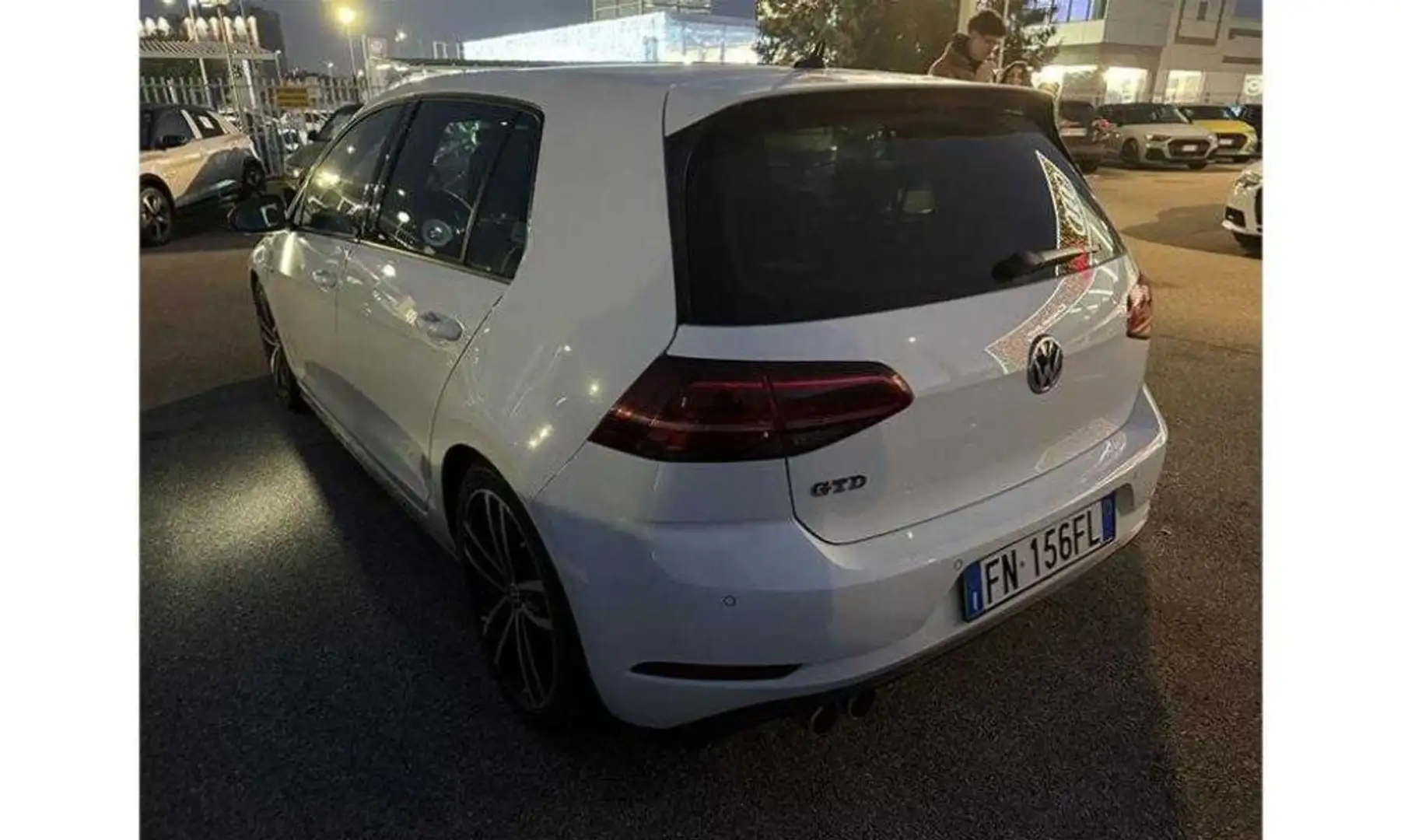 Volkswagen Golf GTD 2.0 TDI DSG 5p. BlueMotion Technology Bianco - 2