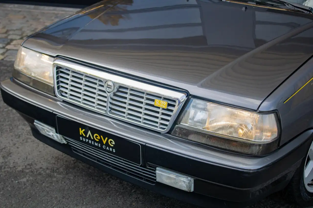 Lancia Thema 3.0 8.32 Ferrari, foto 5