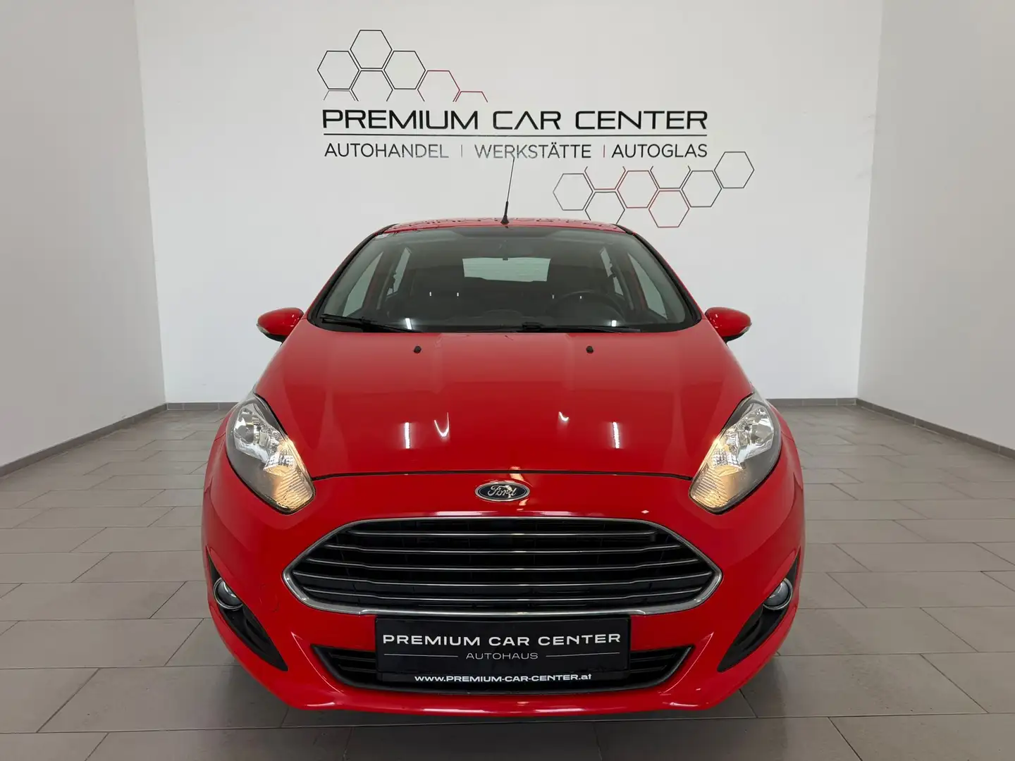 Ford Fiesta 1,25 Trend SITZHZG. / WSS-HZG. / KLIMA / BLUETOOTH Rot - 2