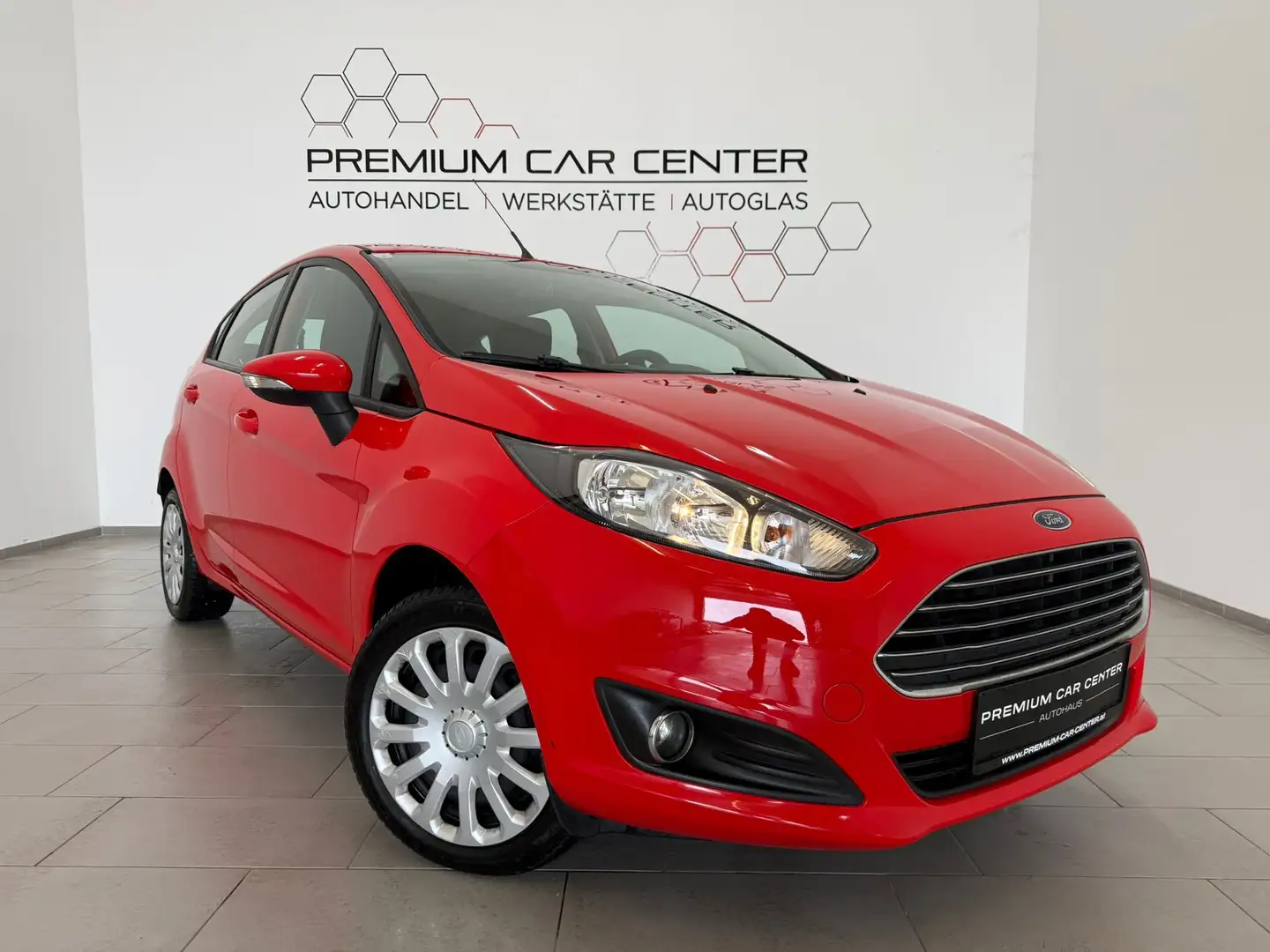 Ford Fiesta 1,25 Trend SITZHZG. / WSS-HZG. / KLIMA / BLUETOOTH Rot - 1
