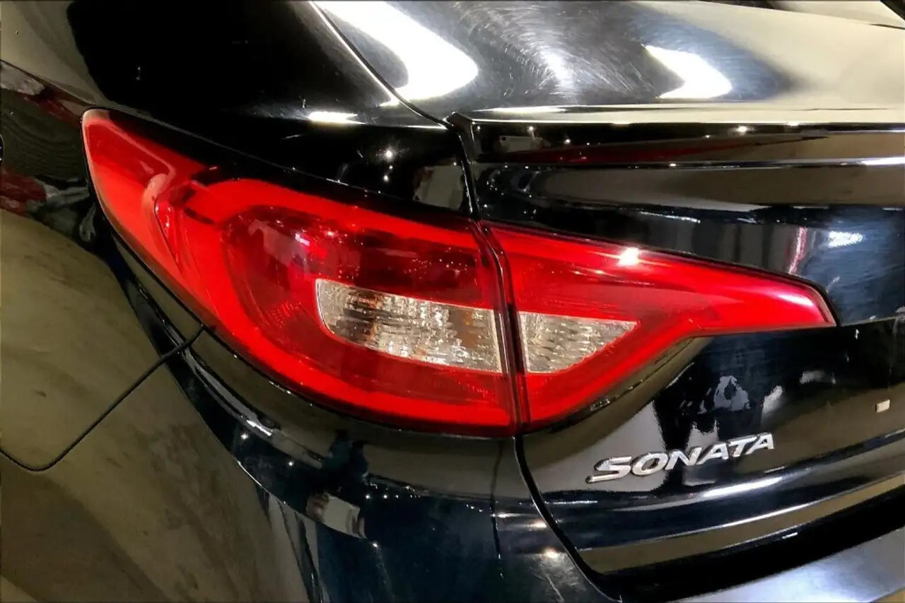 Hyundai SONATA снимка Hyundai SONATA