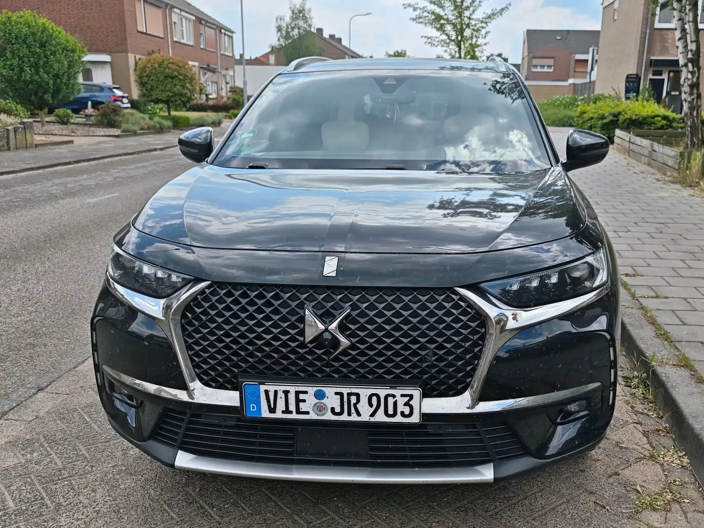 DS Automobiles DS 7 Crossback Schwarz - 1