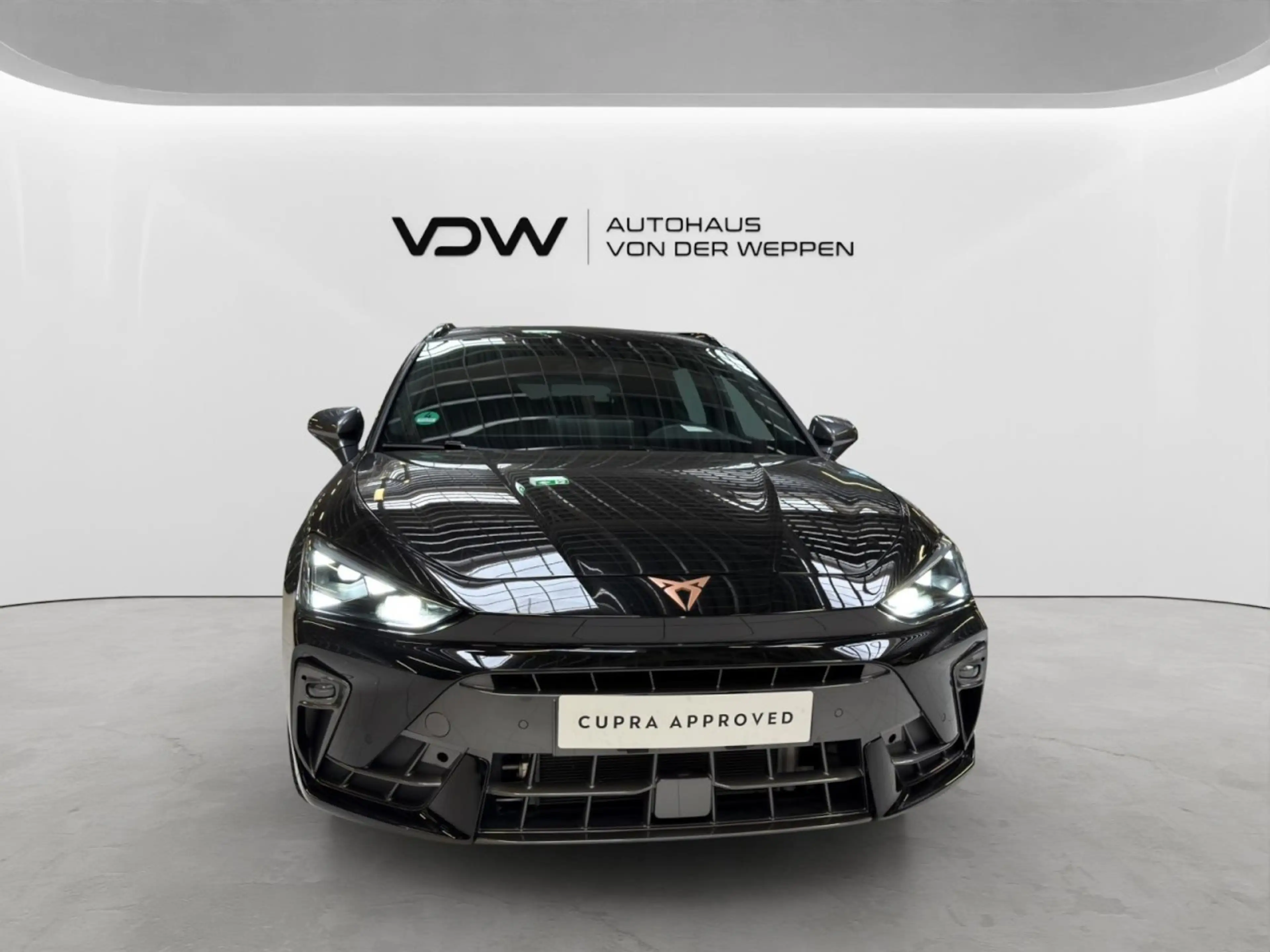 CUPRA Leon Sportst. 1.5 eTSI Matrix-LED, Navi, Kamera Klima — photo 2