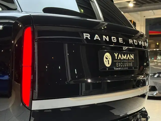 Land Rover Range Rover view 9