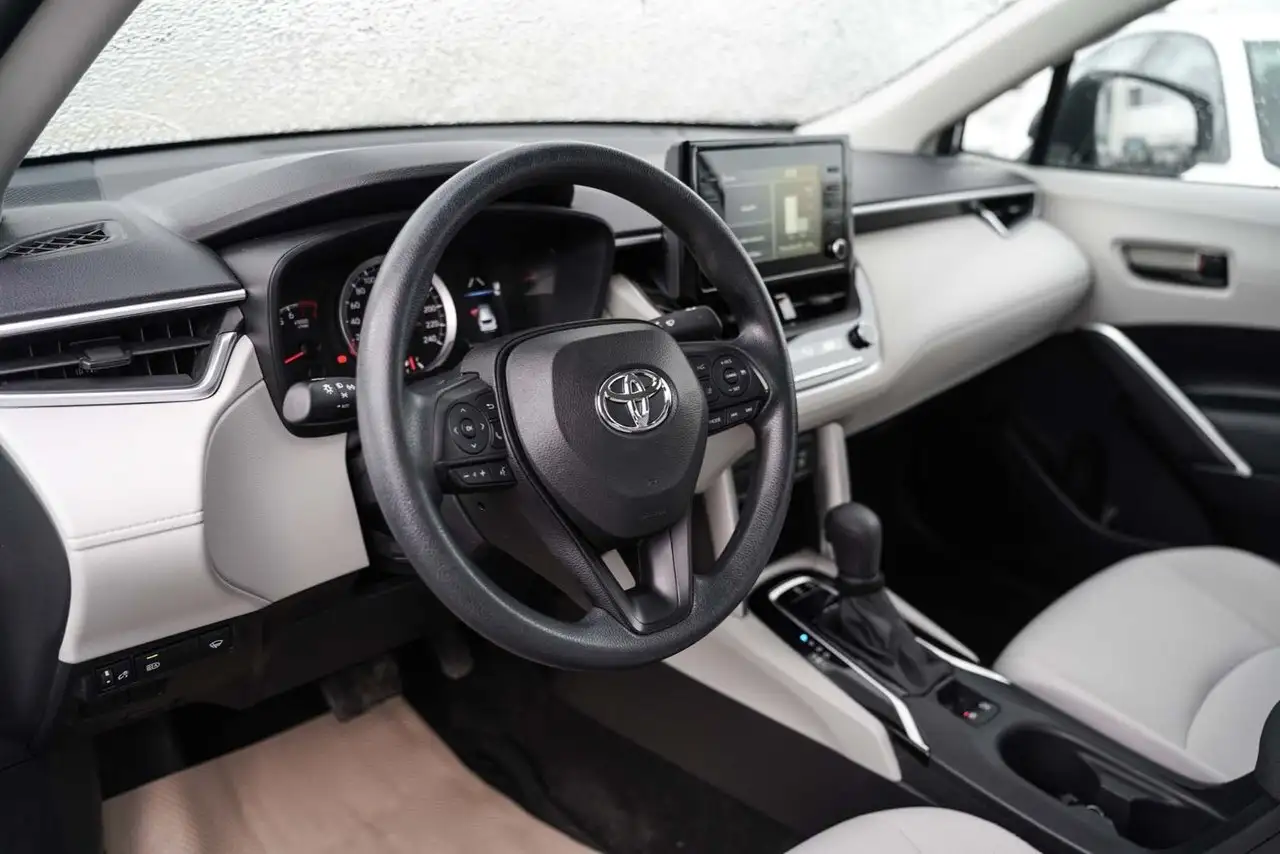 Toyota Corolla Cross снимка Toyota Corolla Cross