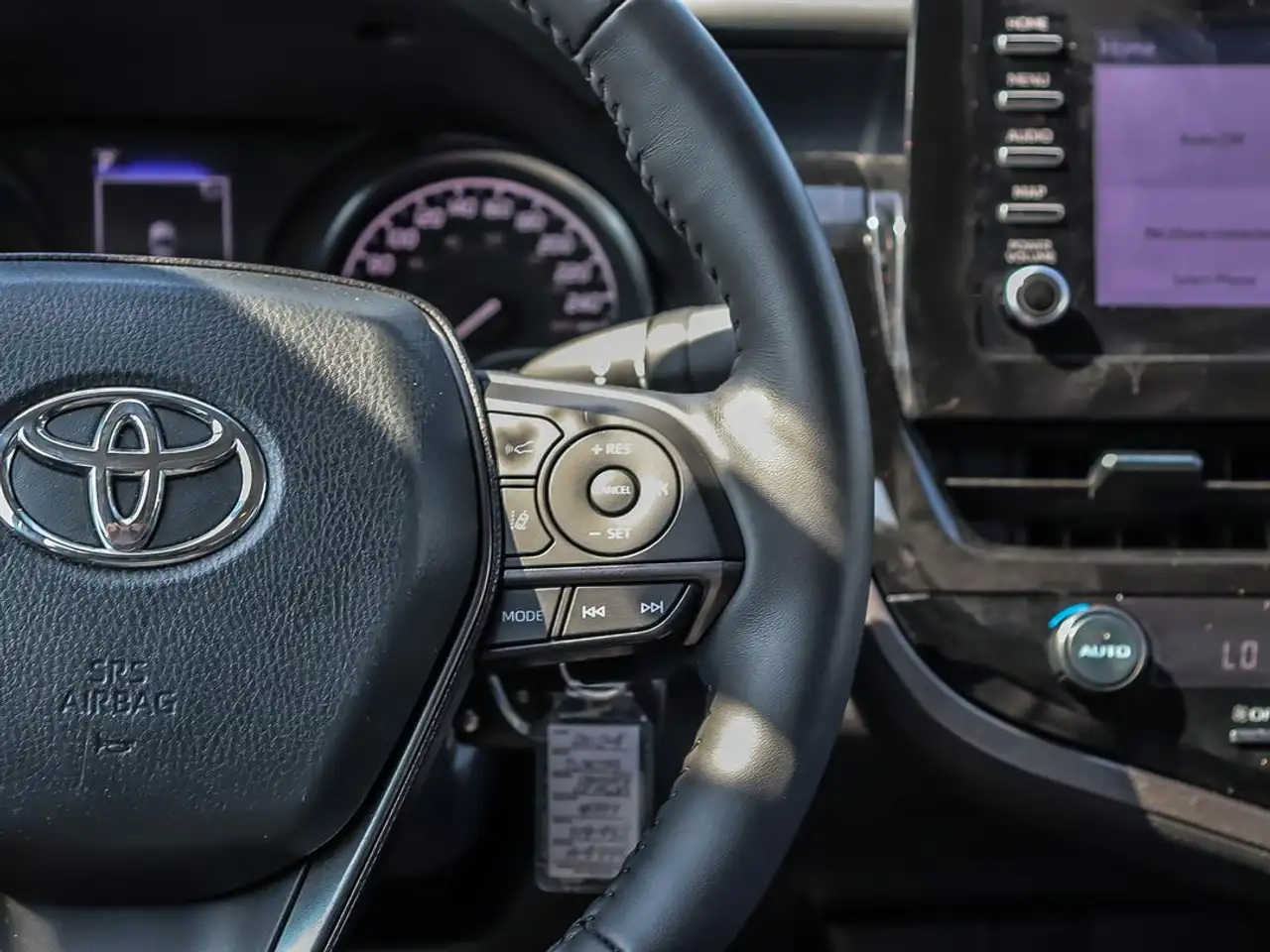 Toyota Camry снимка Toyota Camry
