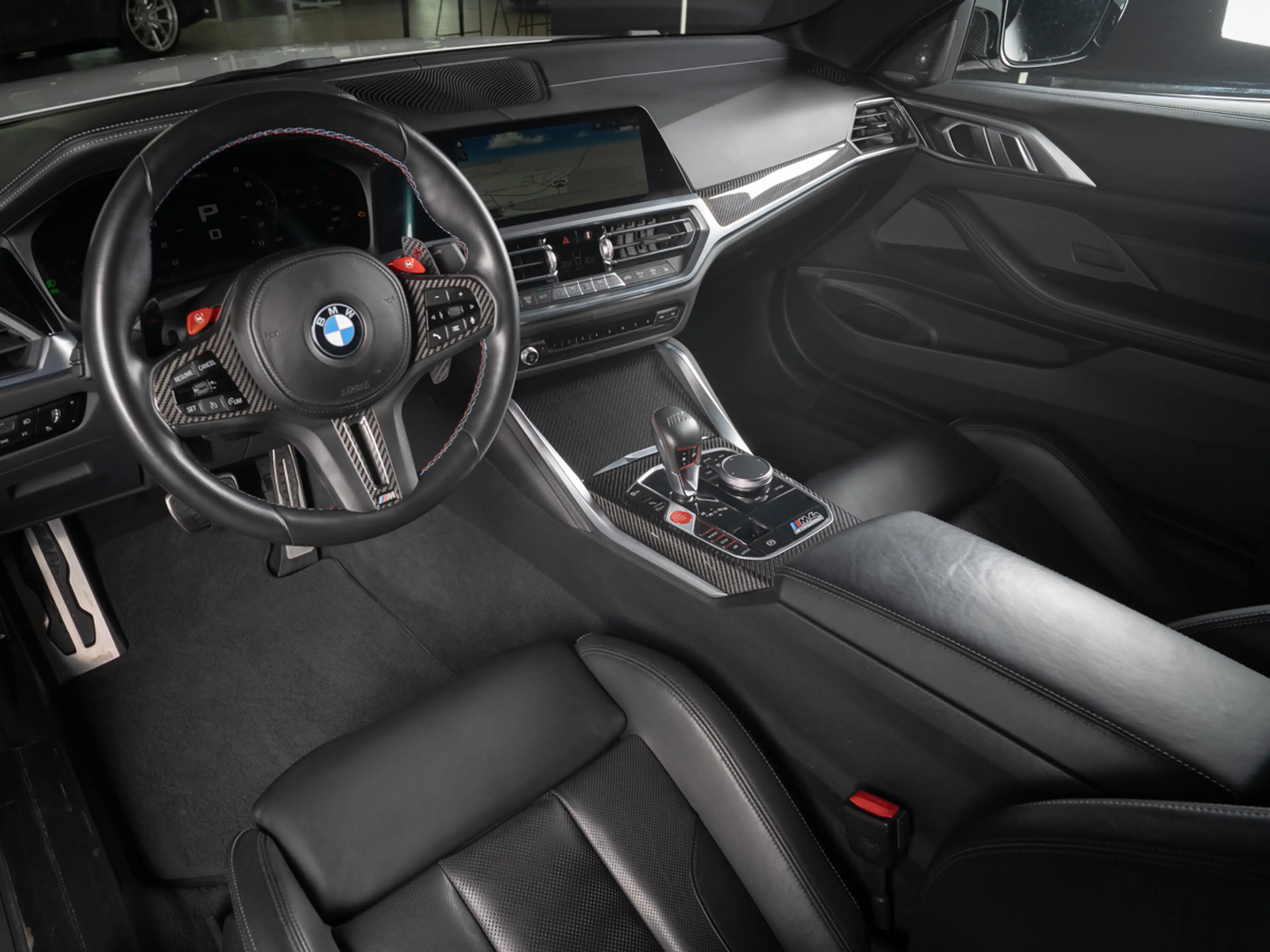 BMW M4 Competition Coupe *LASER*CARBON*HUD* — photo 11