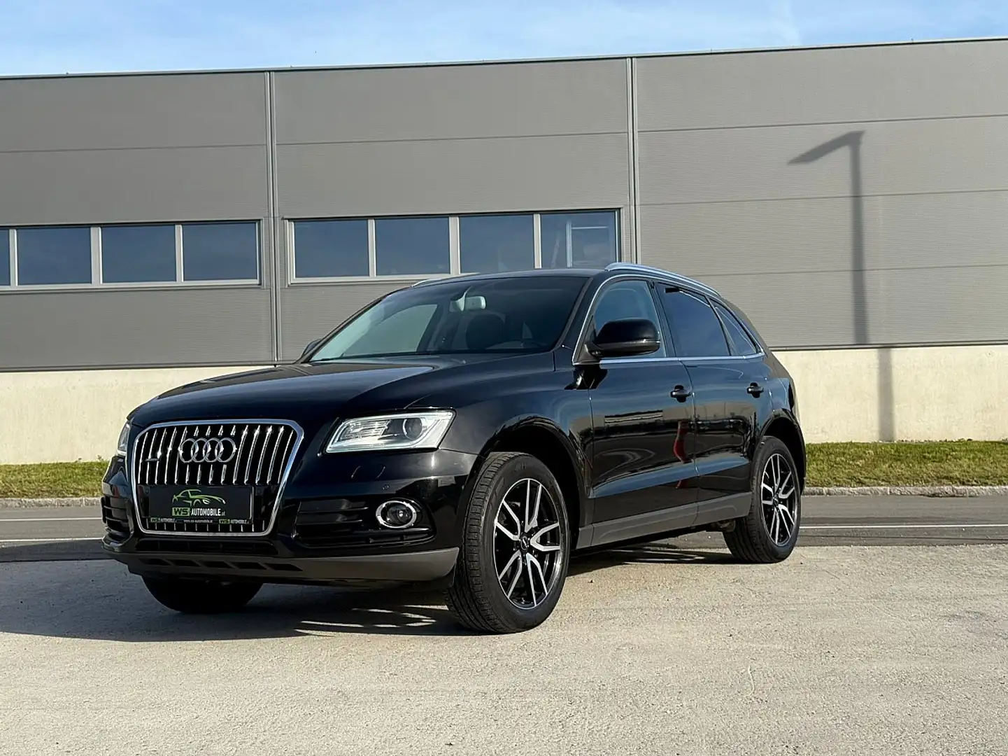 Audi Q5 2,0 TDI quattro Style DPF Noir - 1