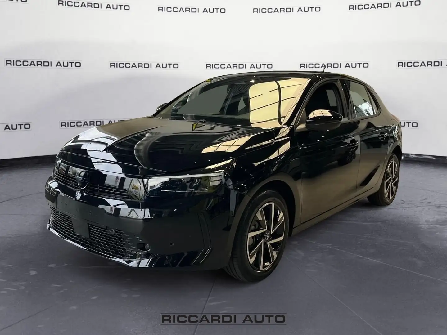 Opel Corsa Nuova GS Hybrid 110CV DTC6 Nero - 1