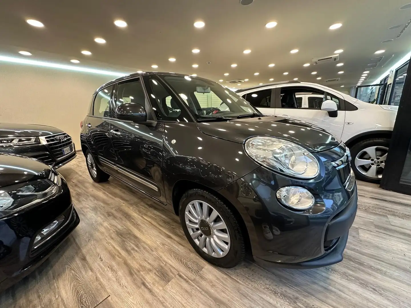 Fiat 500L 1.3 Multijet 85 CV Lounge Grigio - 2