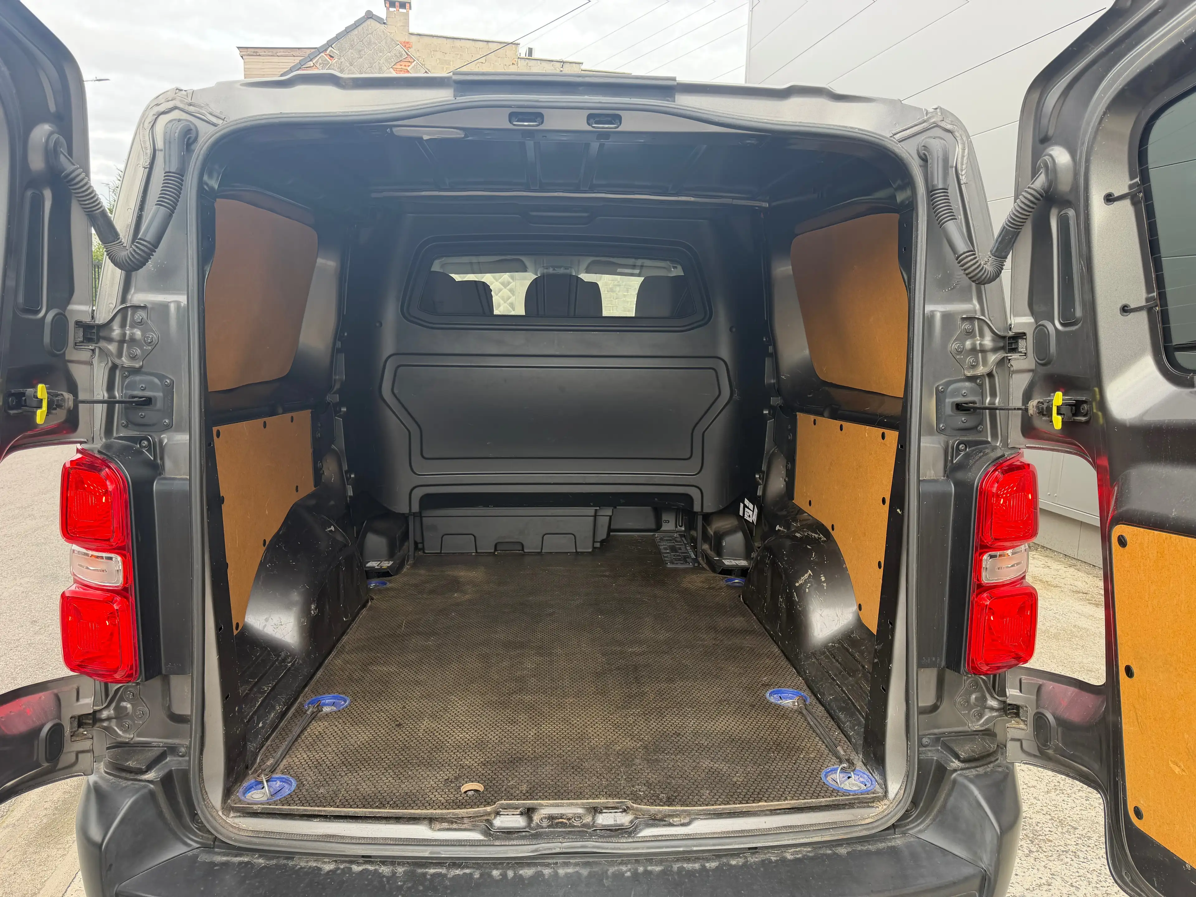 Peugeot Expert 2.0 BlueHDi 6pl *** DOUBLE CABINE *** — photo 10