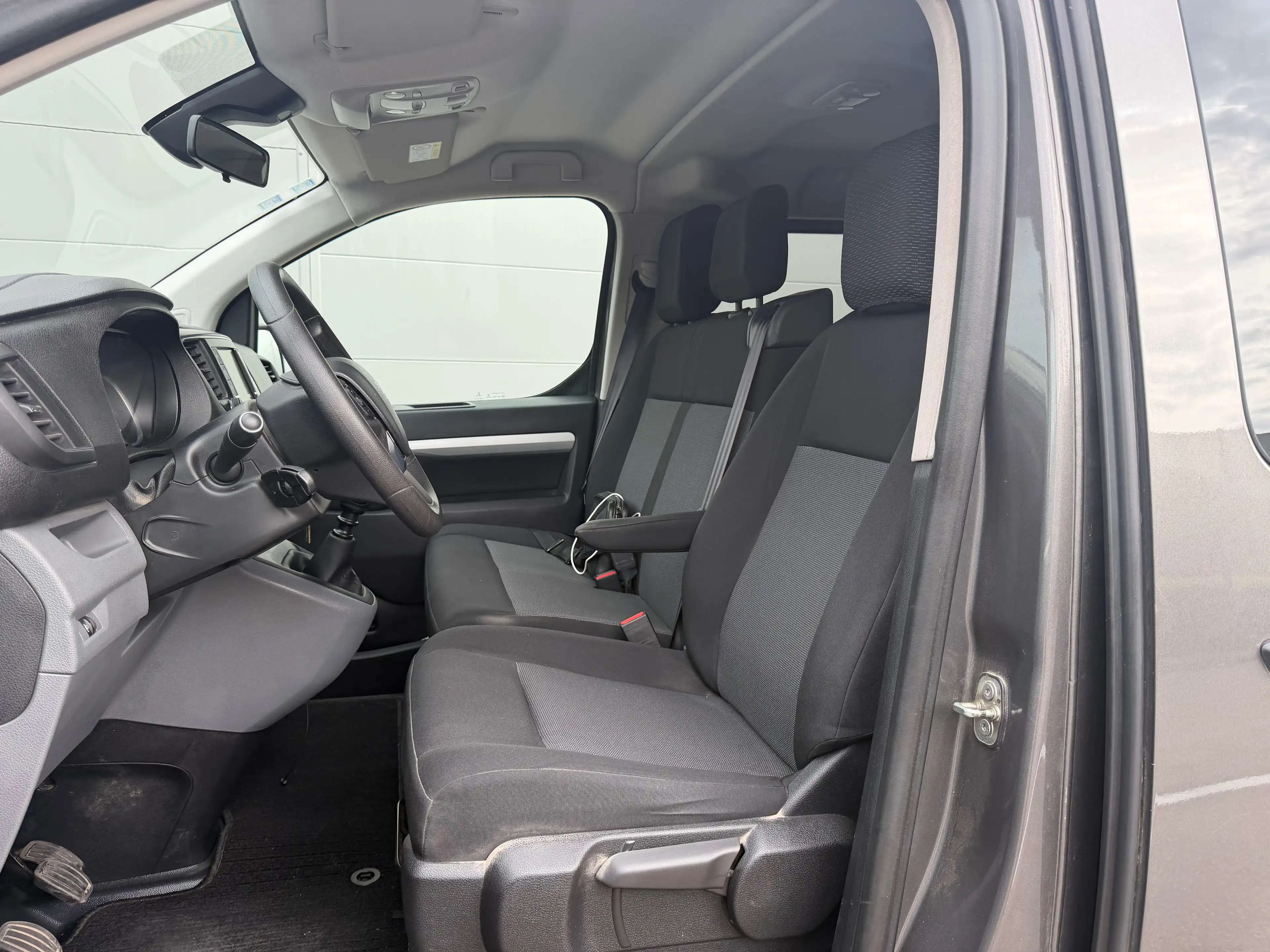 Peugeot Expert 2.0 BlueHDi 6pl *** DOUBLE CABINE *** — photo 7