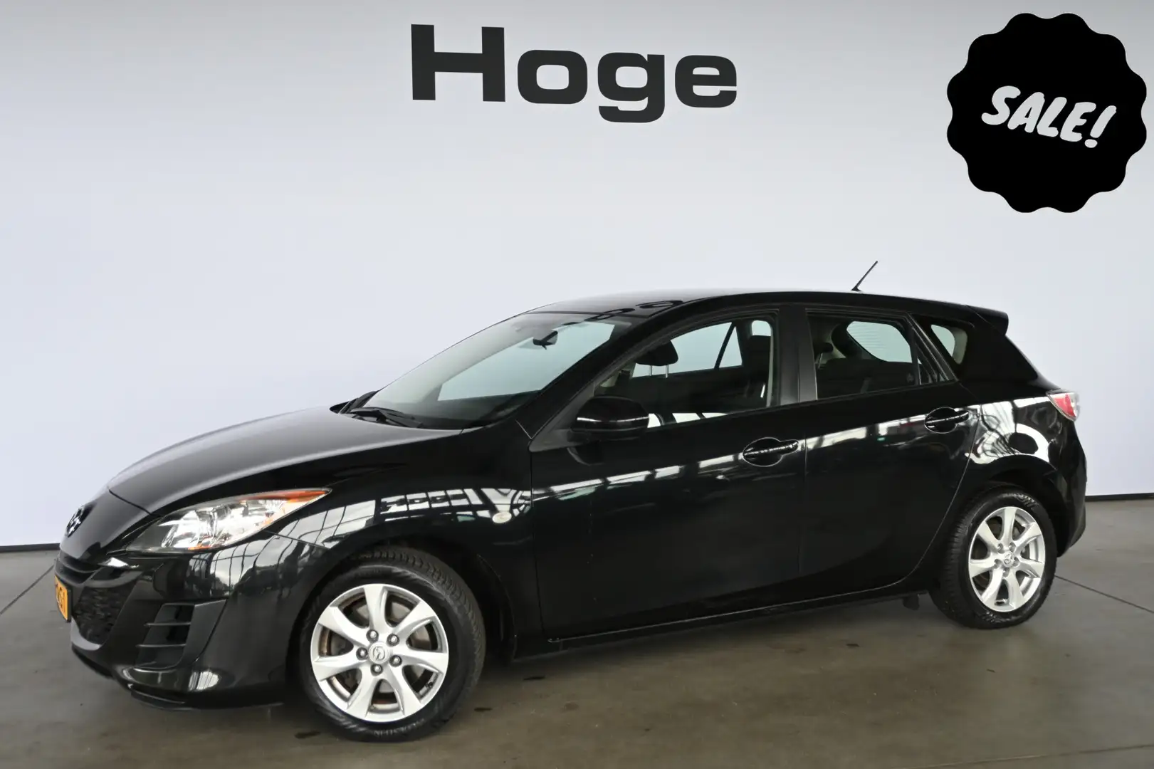 Mazda 3 2.0 Limited Automaat Clima Lichtmetaal Rijklaarpri Zwart - 1