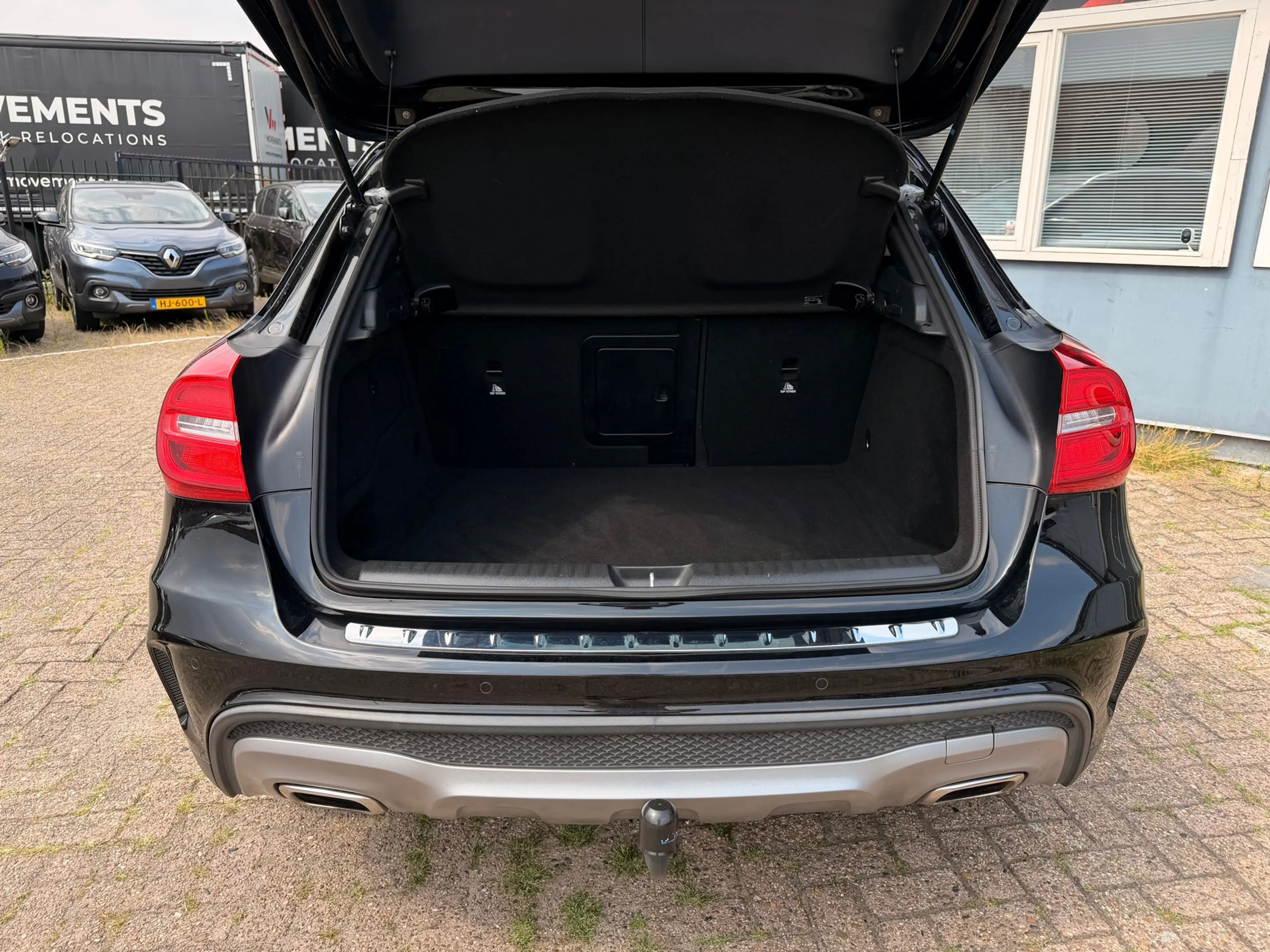 Mercedes-Benz GLA 250 4Matic Ambition|Pano|Camera|Nap| — photo 4