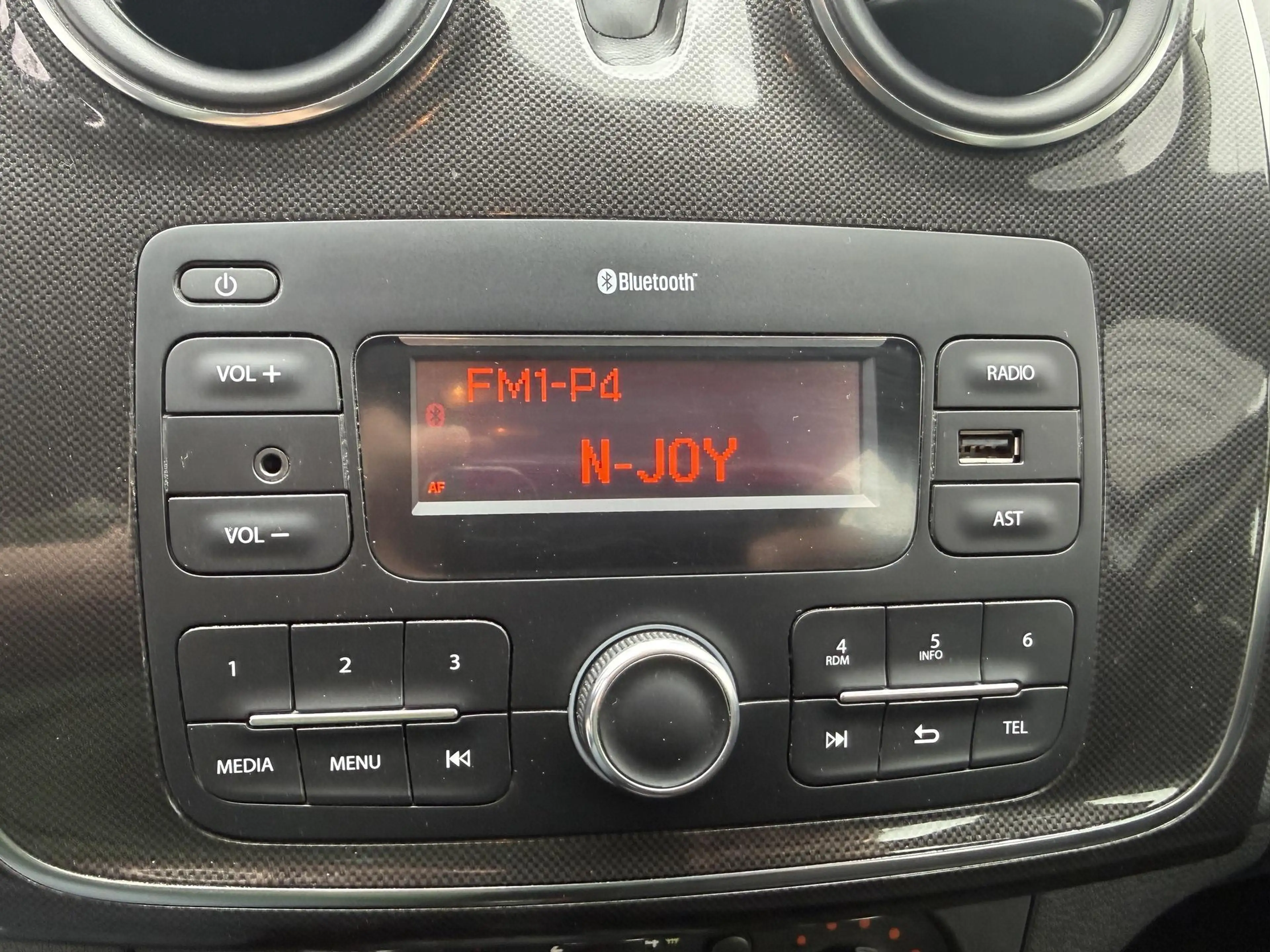 Dacia Logan MCV II 0.9 TCe LPG 90 "Comfort" Klima-PDC-MFA-R... — photo 7