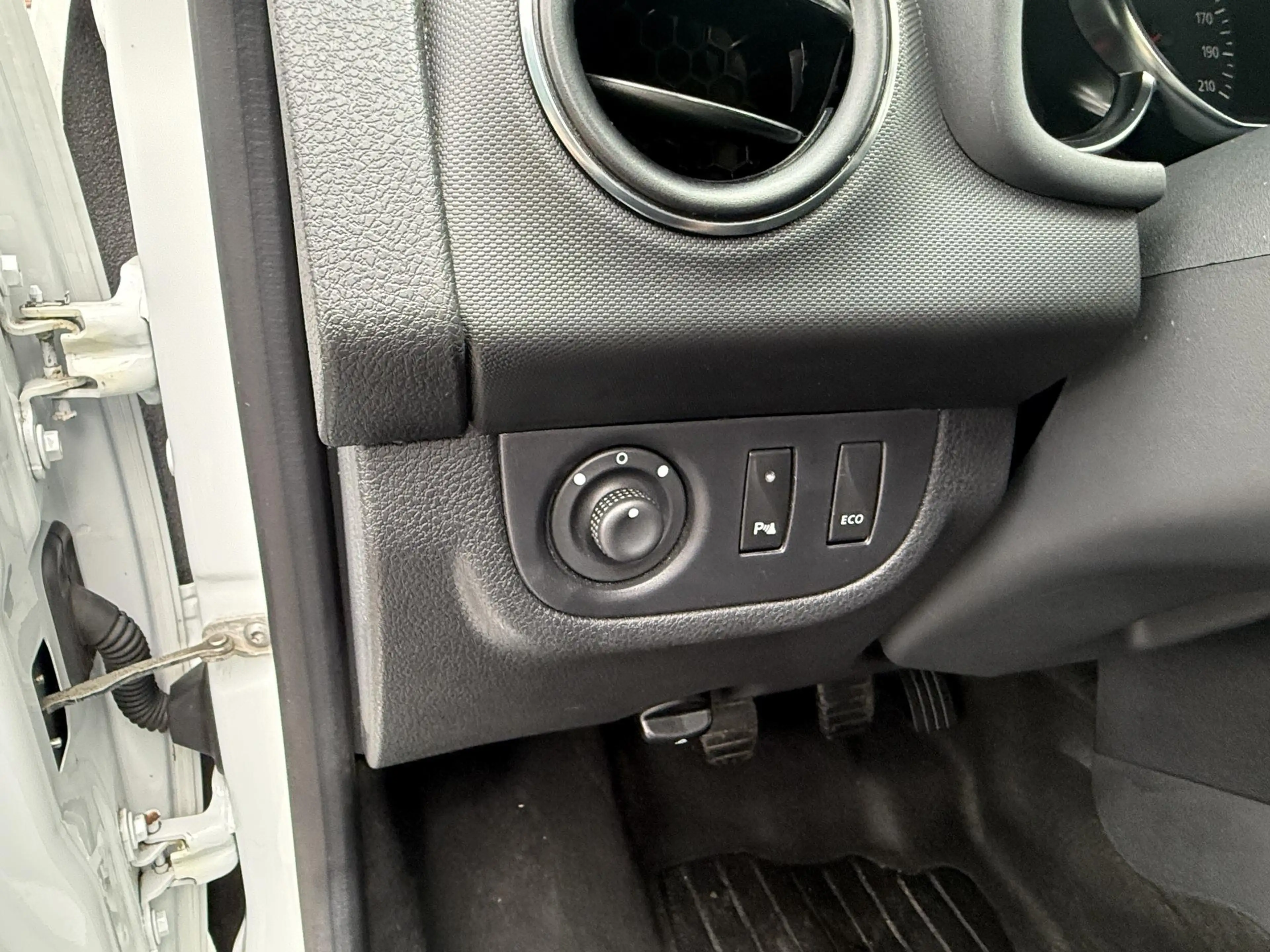 Dacia Logan MCV II 0.9 TCe LPG 90 "Comfort" Klima-PDC-MFA-R... — photo 10
