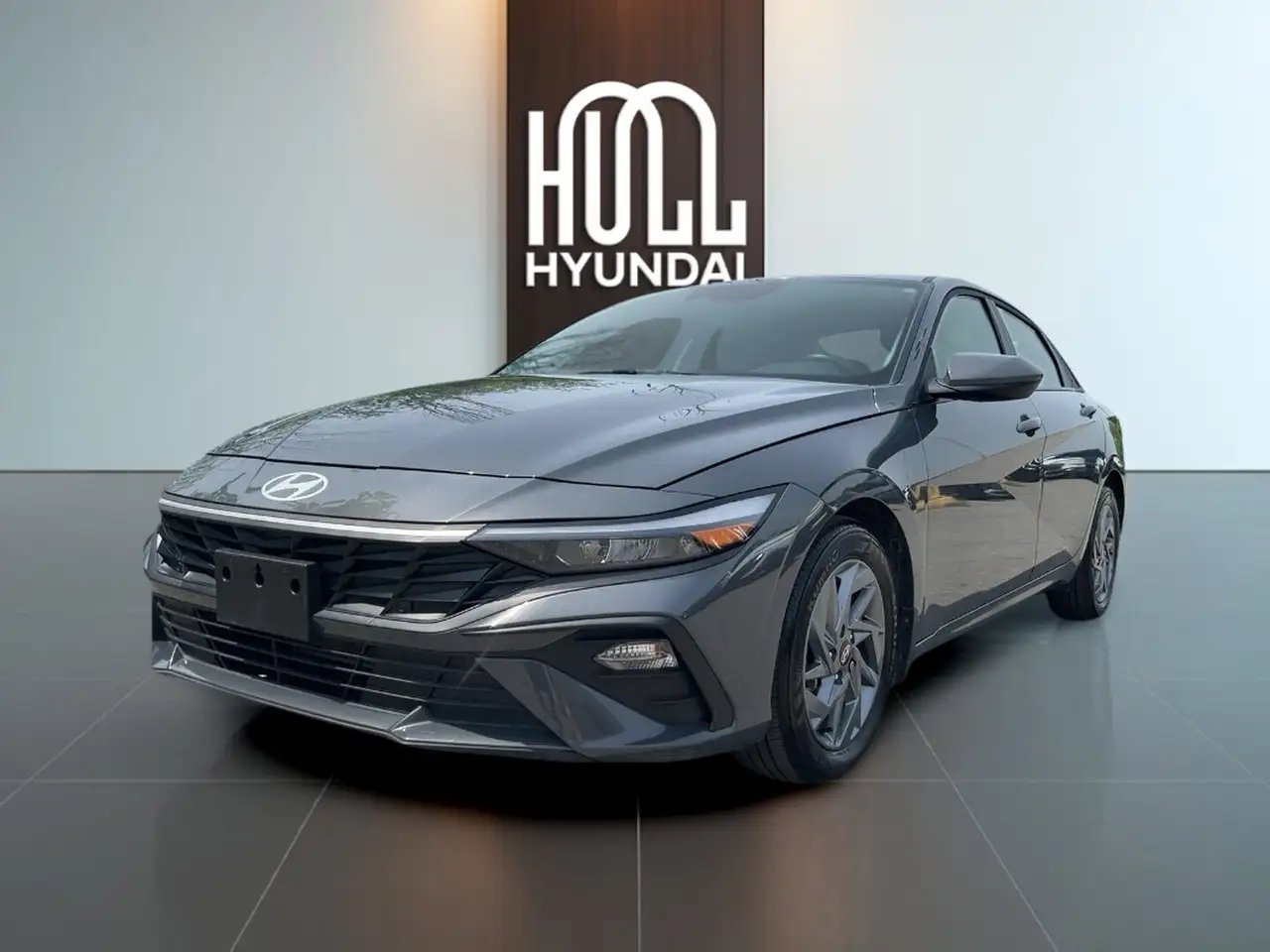 Hyundai ELANTRA снимка Hyundai ELANTRA