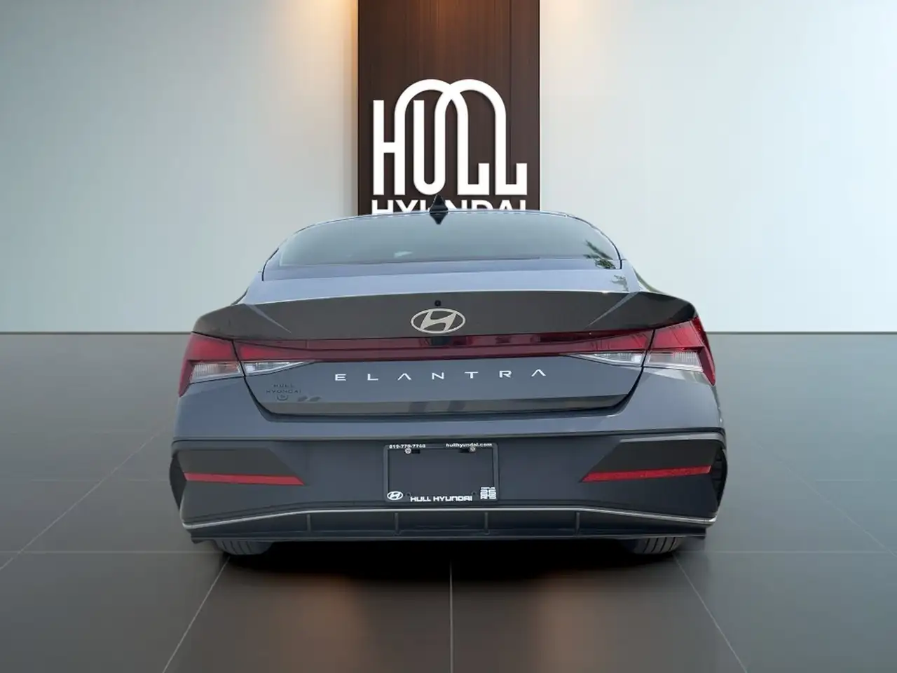 Hyundai ELANTRA снимка Hyundai ELANTRA