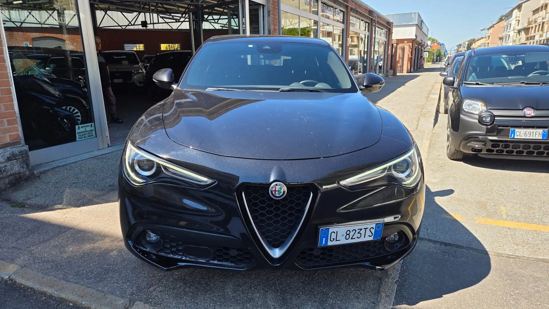Alfa Romeo Stelvio 2.2 Turbodiesel 160 CV AT8 RWD Super Business Nero - 2