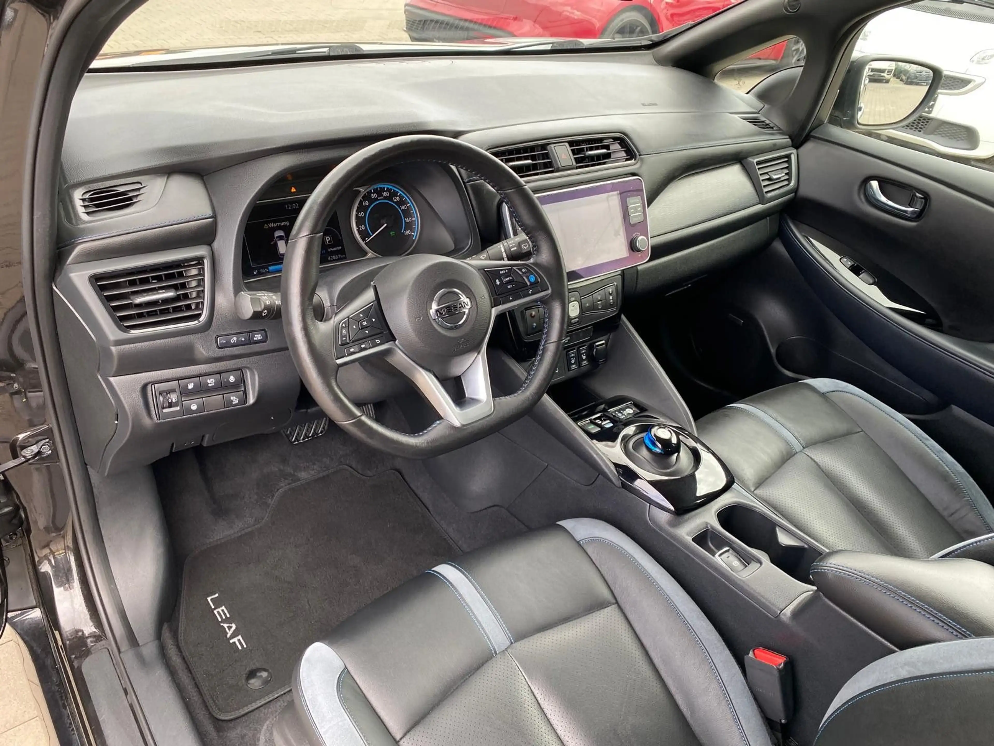 Nissan Leaf e+ Tekna/ 62 kWh/NAVI/360KAM/ — photo 11