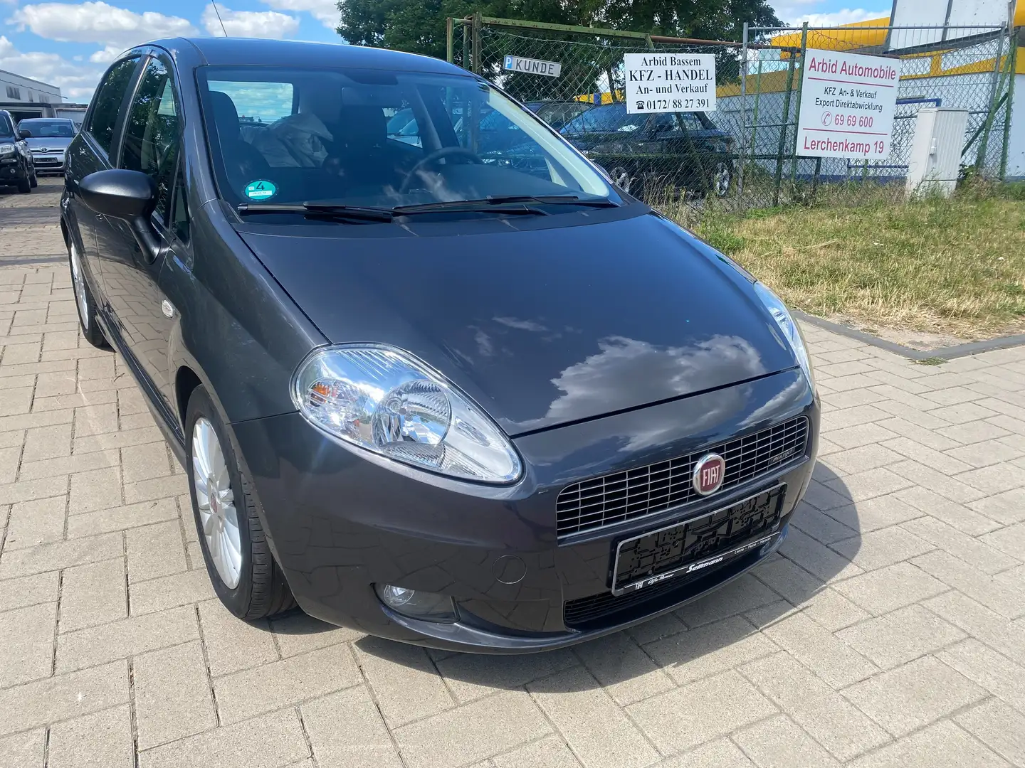 Fiat Grande Punto 1.3 16V Multijet Dynamic (66kW) Grau - 2