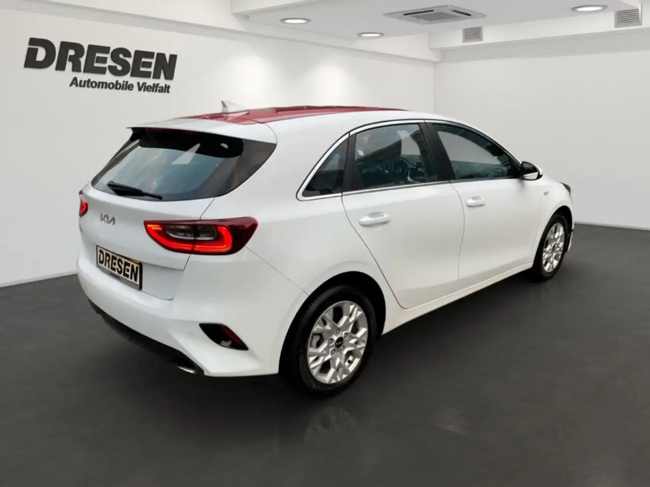 Kia Ceed / cee'd Vision AUTOMATIK*Navi*Carplay*SHZ*LenkradHZG*GJR 4