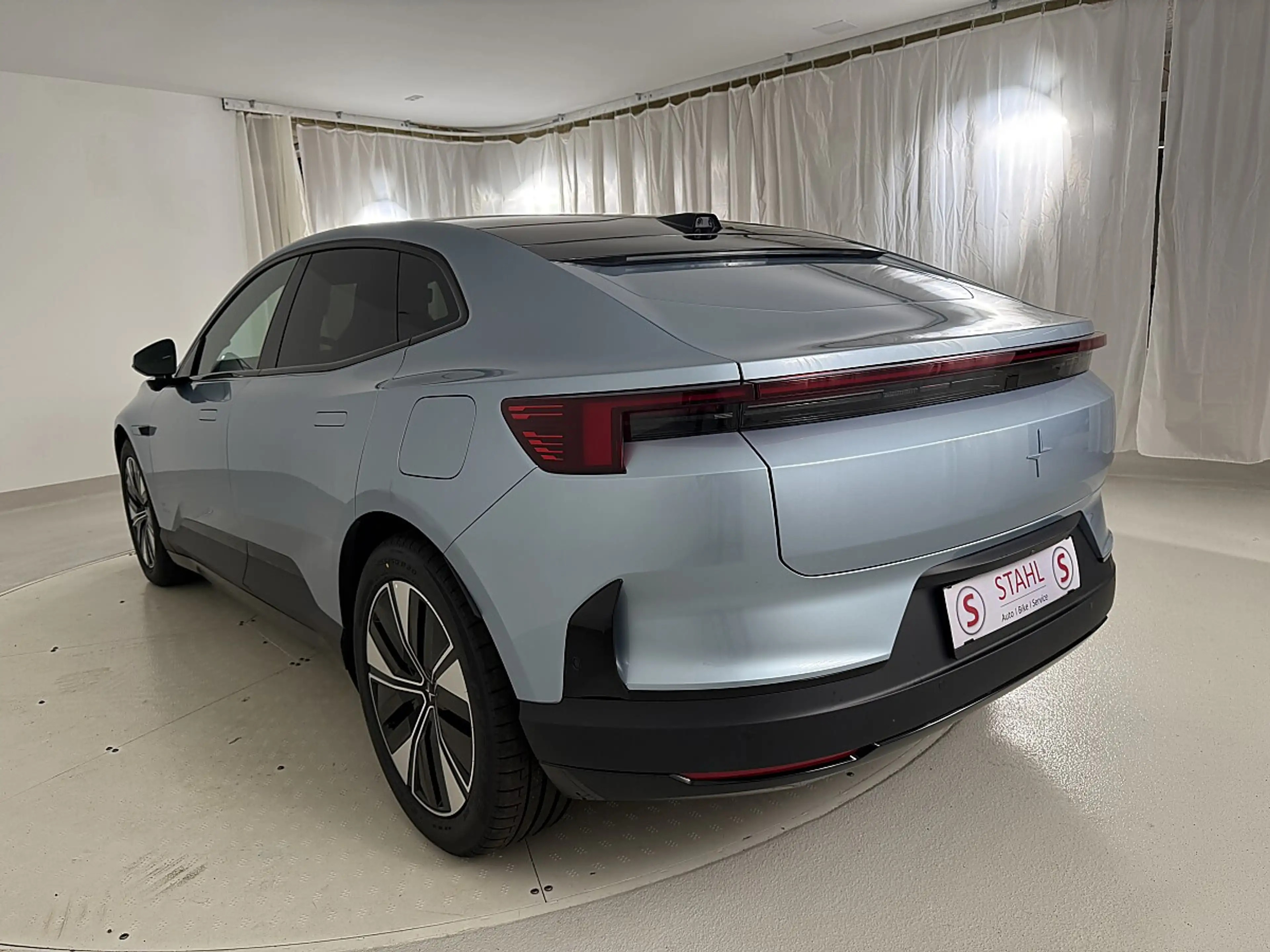 Polestar 4 Polestar4 Long Range Dual Motor Elektro 100kWh — photo 7