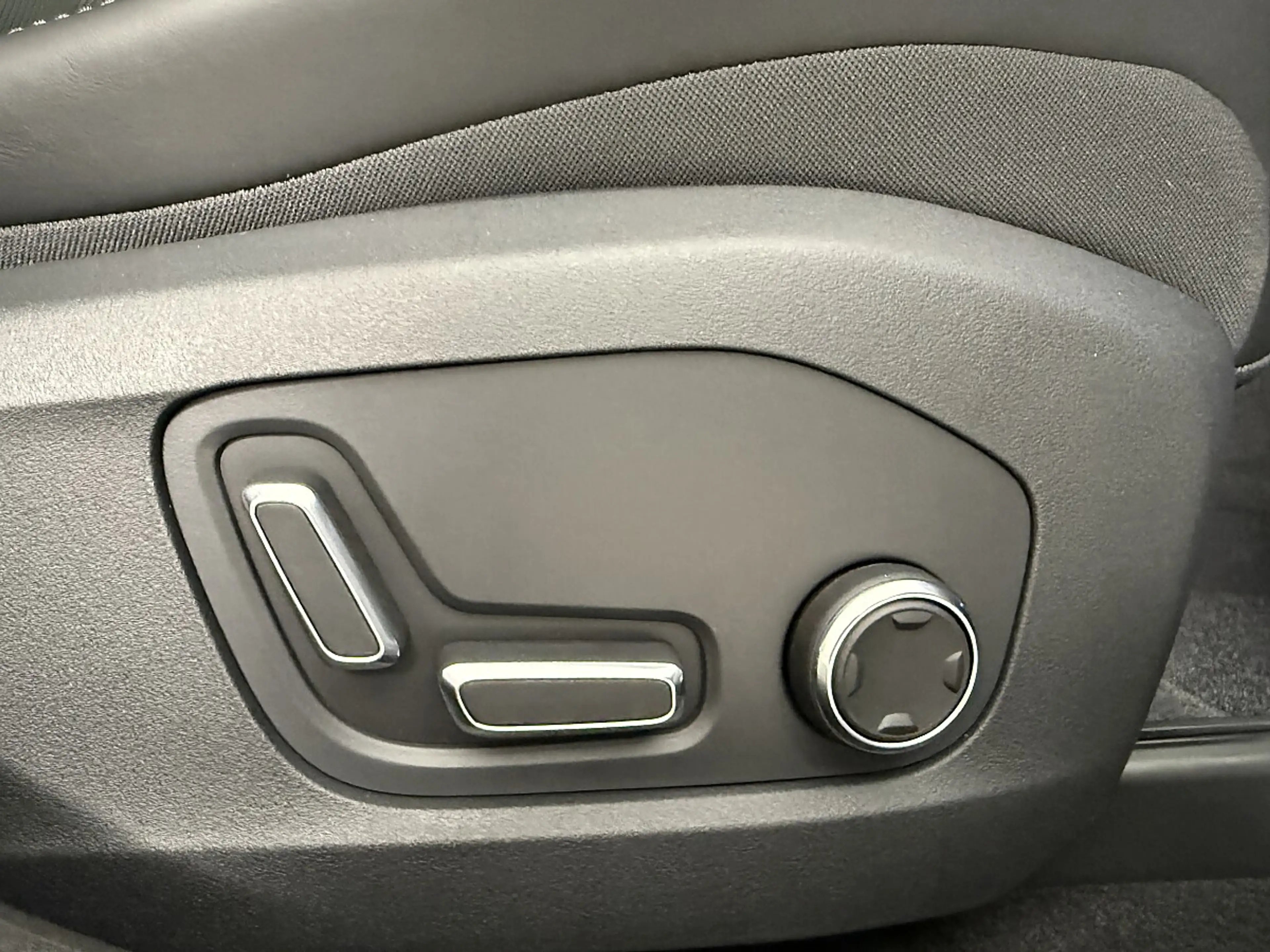 Polestar 4 Polestar4 Long Range Dual Motor Elektro 100kWh — photo 14