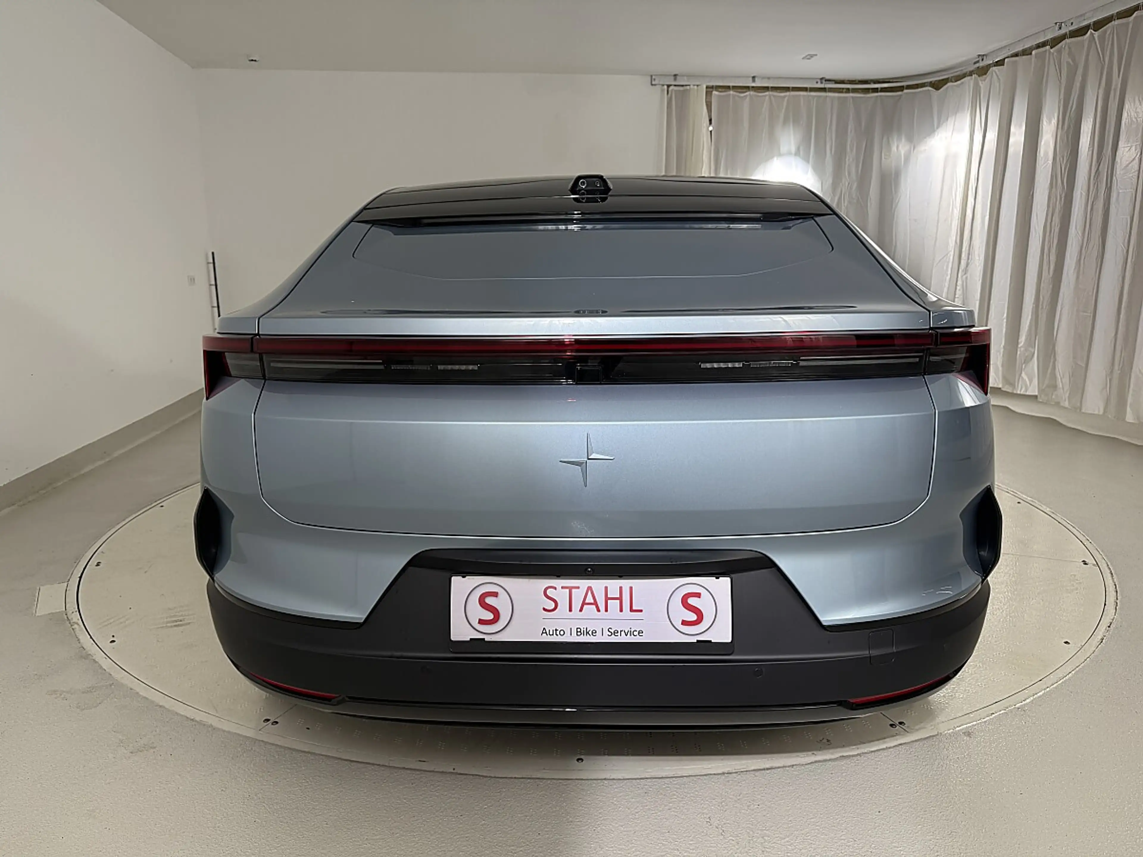 Polestar 4 Polestar4 Long Range Dual Motor Elektro 100kWh — photo 5