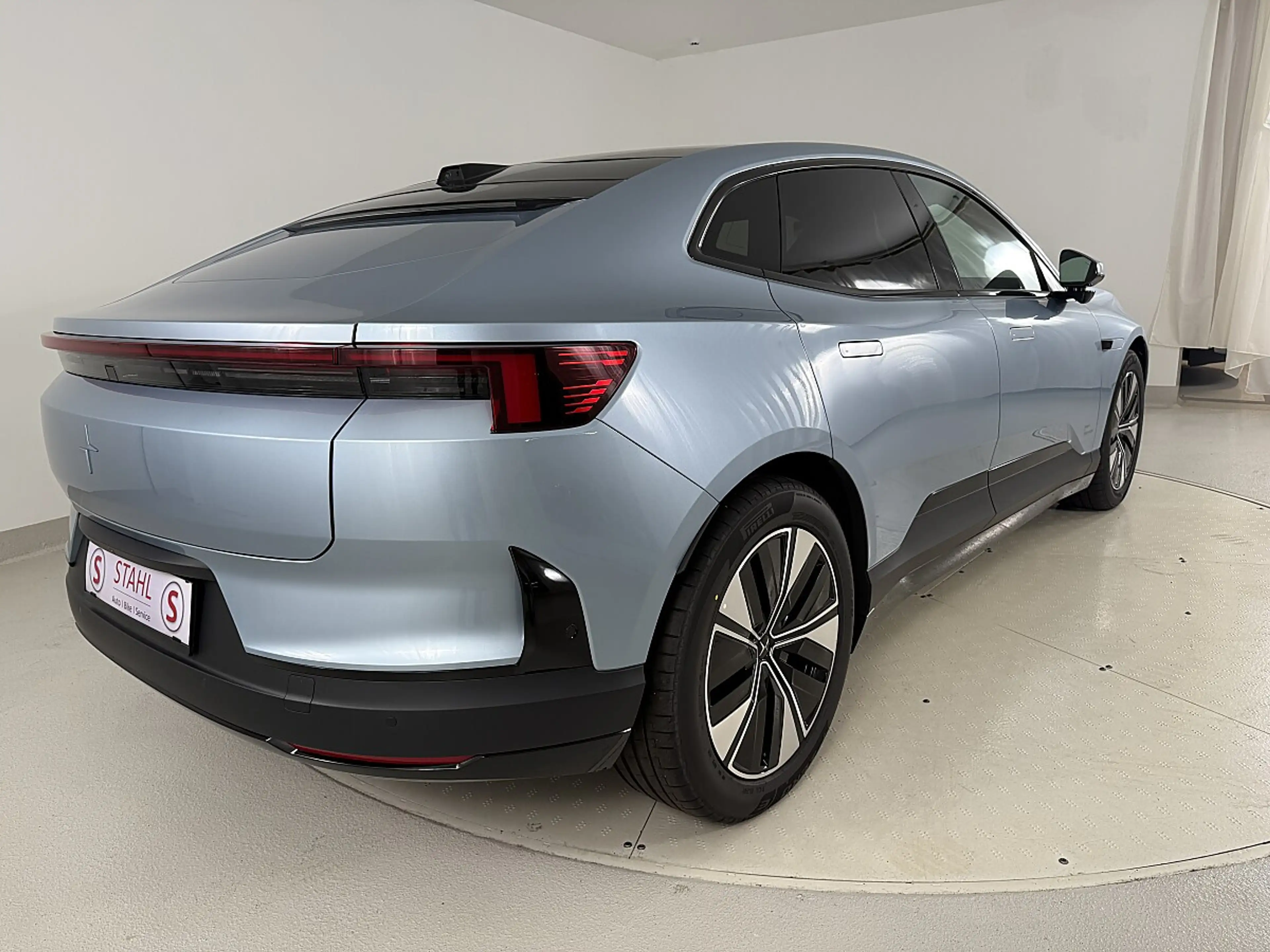 Polestar 4 Polestar4 Long Range Dual Motor Elektro 100kWh — photo 6