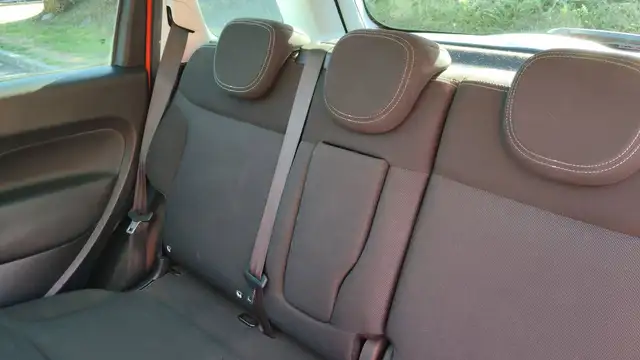 Fiat 500l view 9