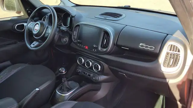 Fiat 500l view 10